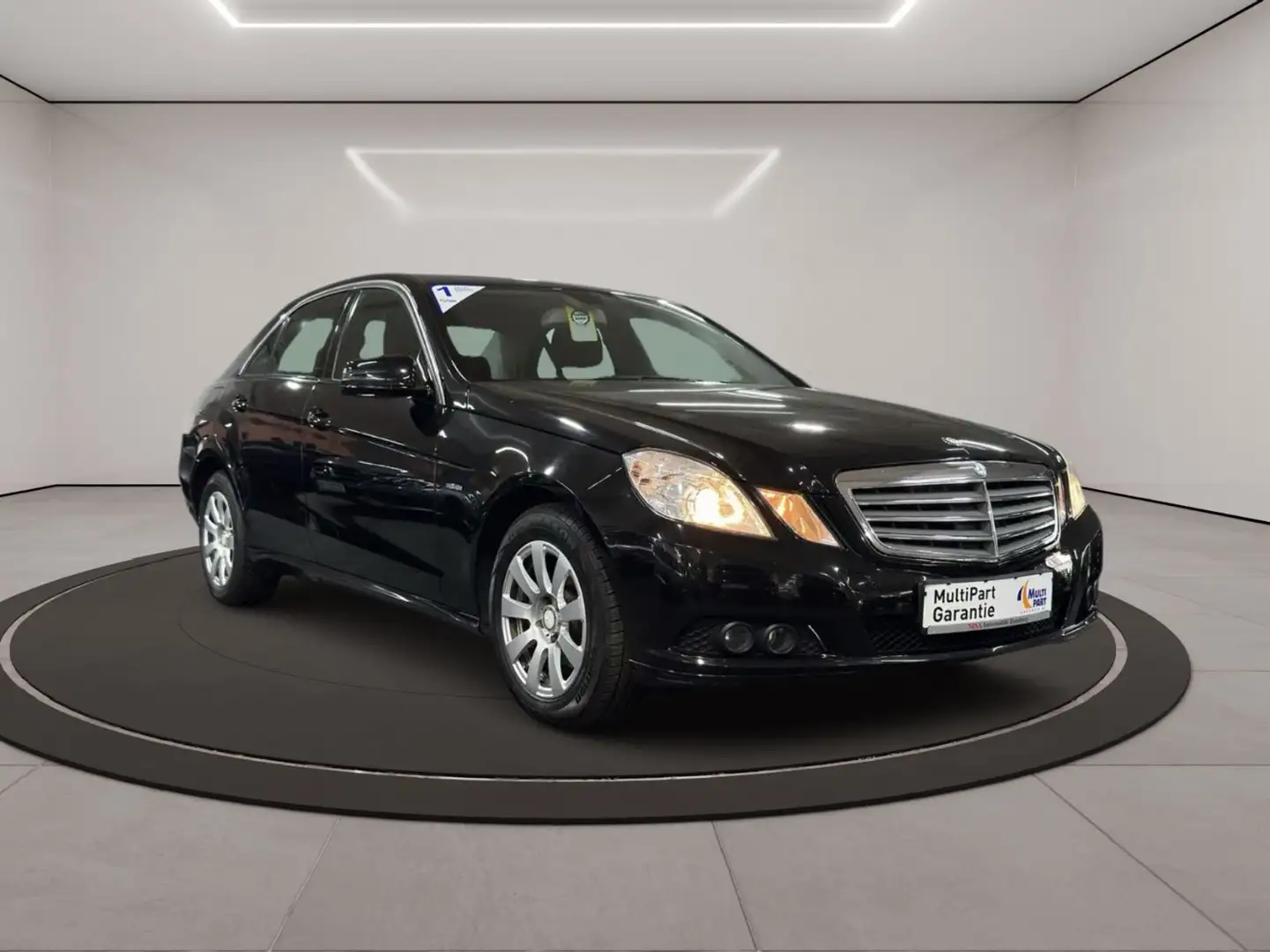 Mercedes-Benz E 220 E -Klasse Lim. E 220 CDI BlueEfficiency Nero - 1