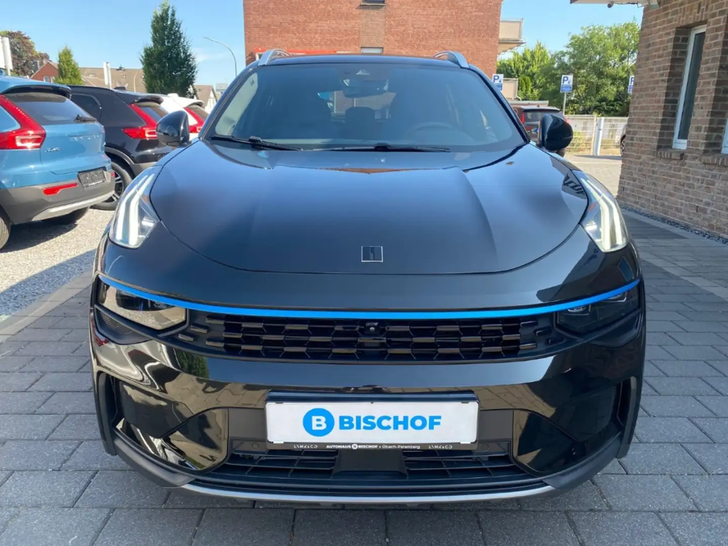 Lynk & Co 01 Lynk&Co Plug-In-Hybrid Panorama 360 Navi Memory Si Schwarz - 2