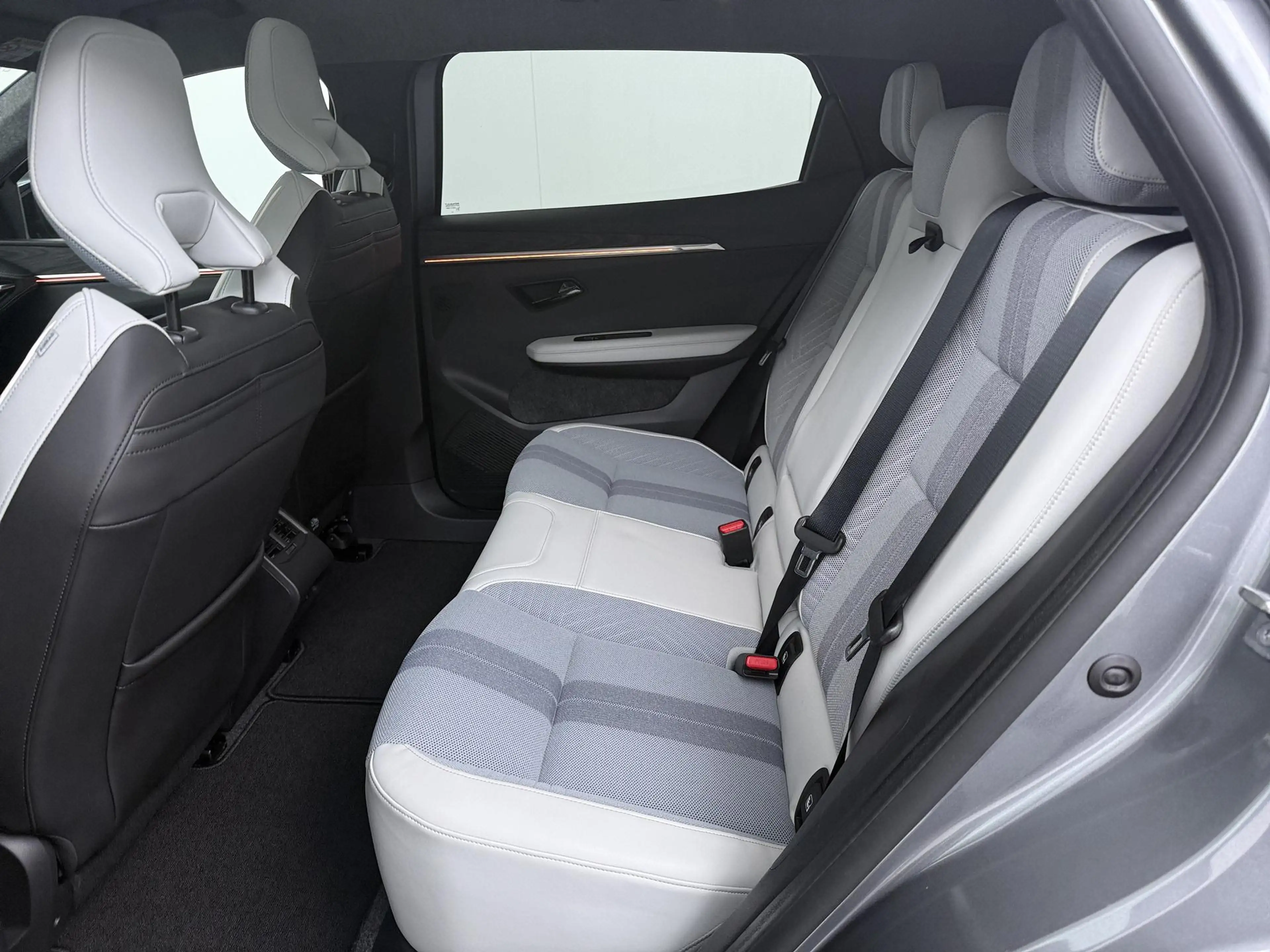 Renault Scenic E-Tech iconic 220 pk long range | Trekhaak | Panor — photo 14