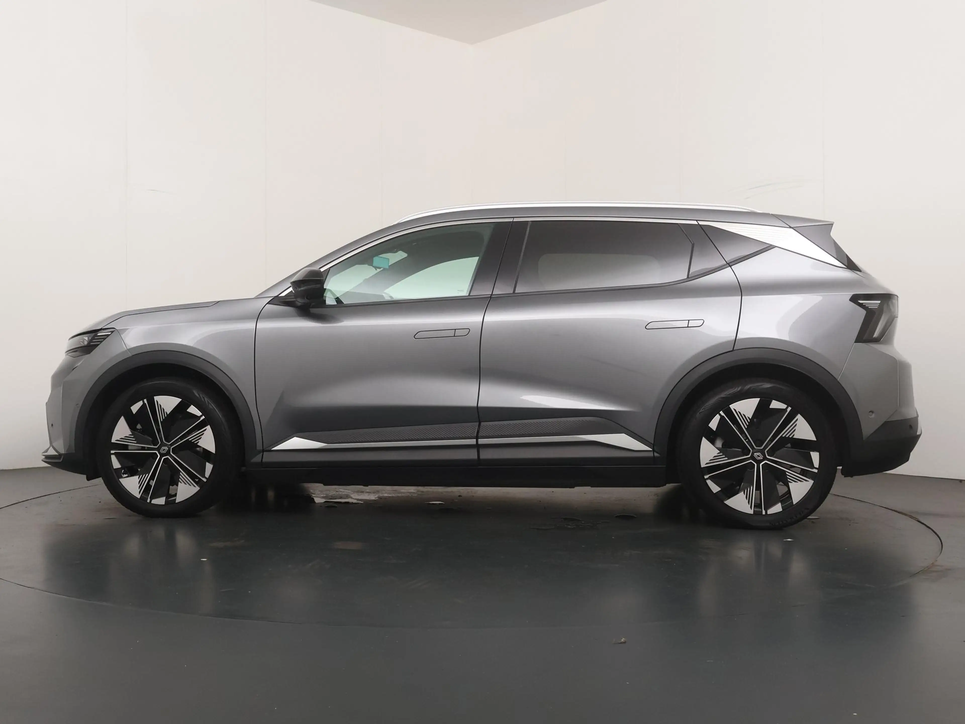 Renault Scenic E-Tech iconic 220 pk long range | Trekhaak | Panor — photo 2