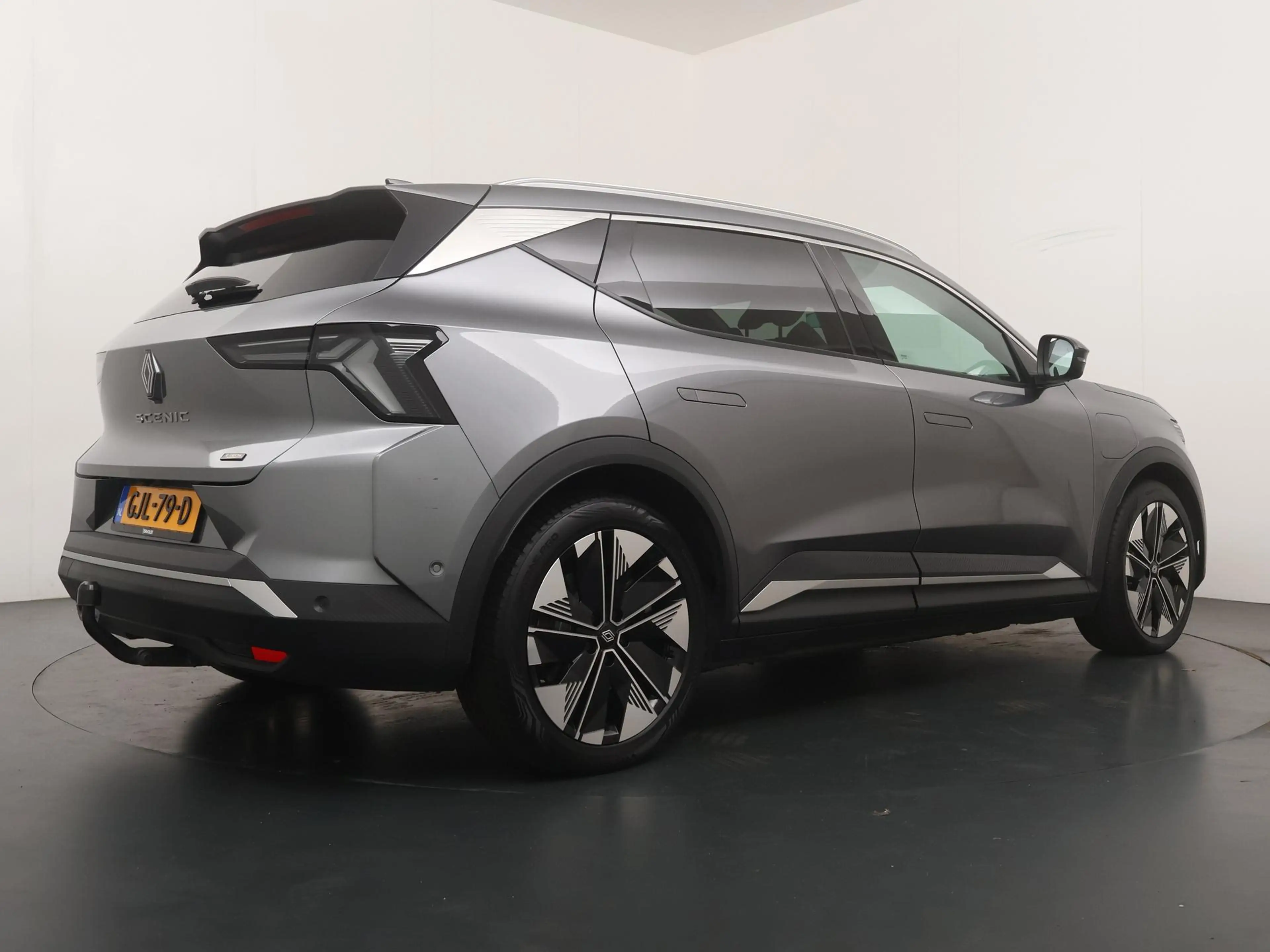 Renault Scenic E-Tech iconic 220 pk long range | Trekhaak | Panor — photo 5
