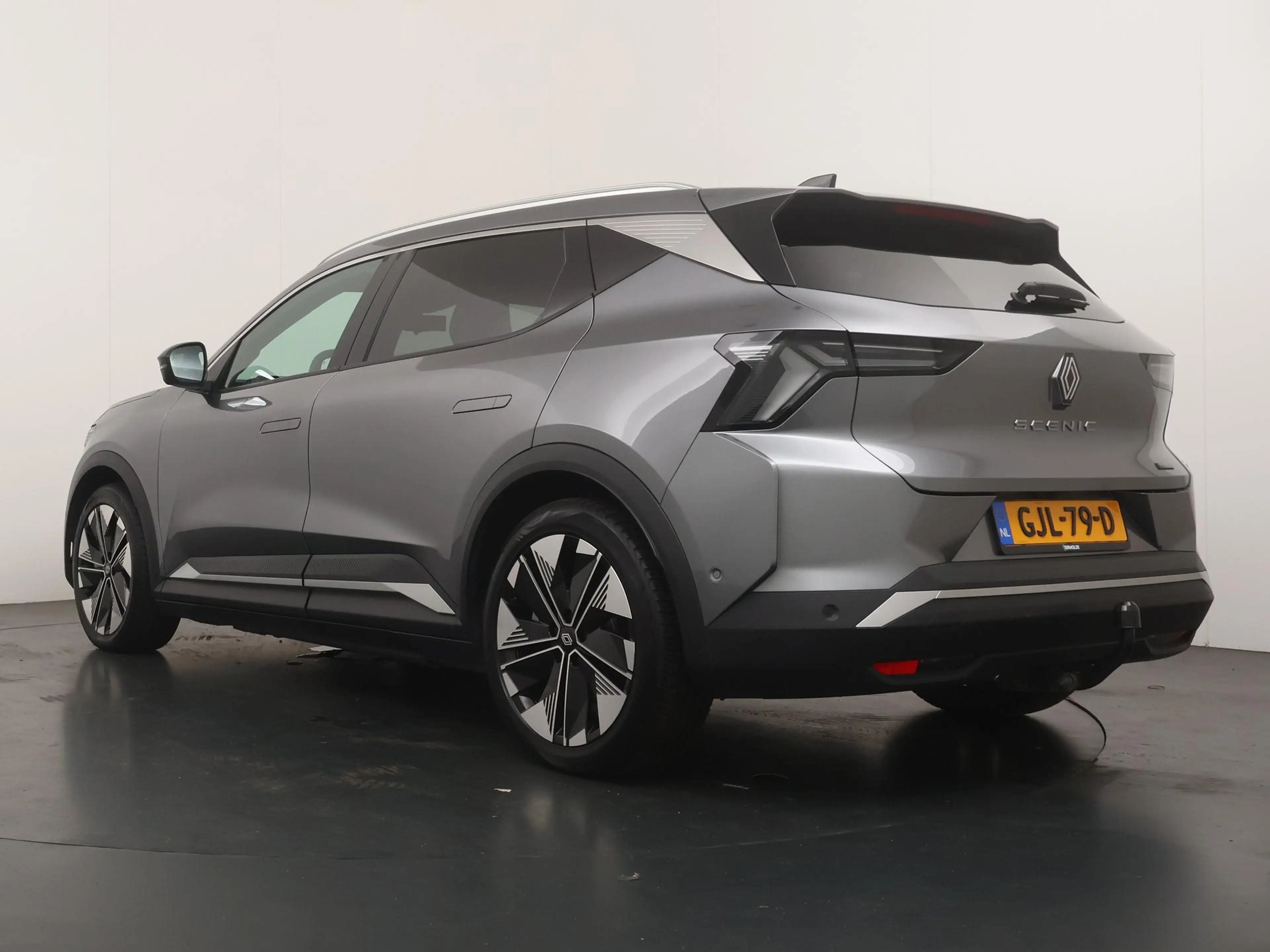 Renault Scenic E-Tech iconic 220 pk long range | Trekhaak | Panor — photo 3