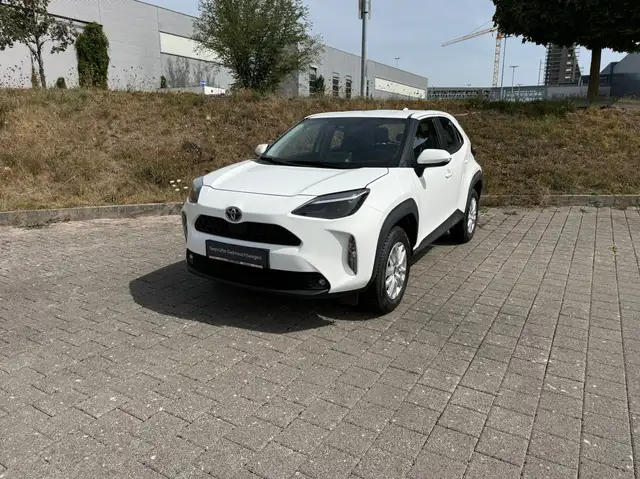 Toyota Yaris Cross Hybrid Comfort Alu Kamera Tagfahrlicht FWD Automatik