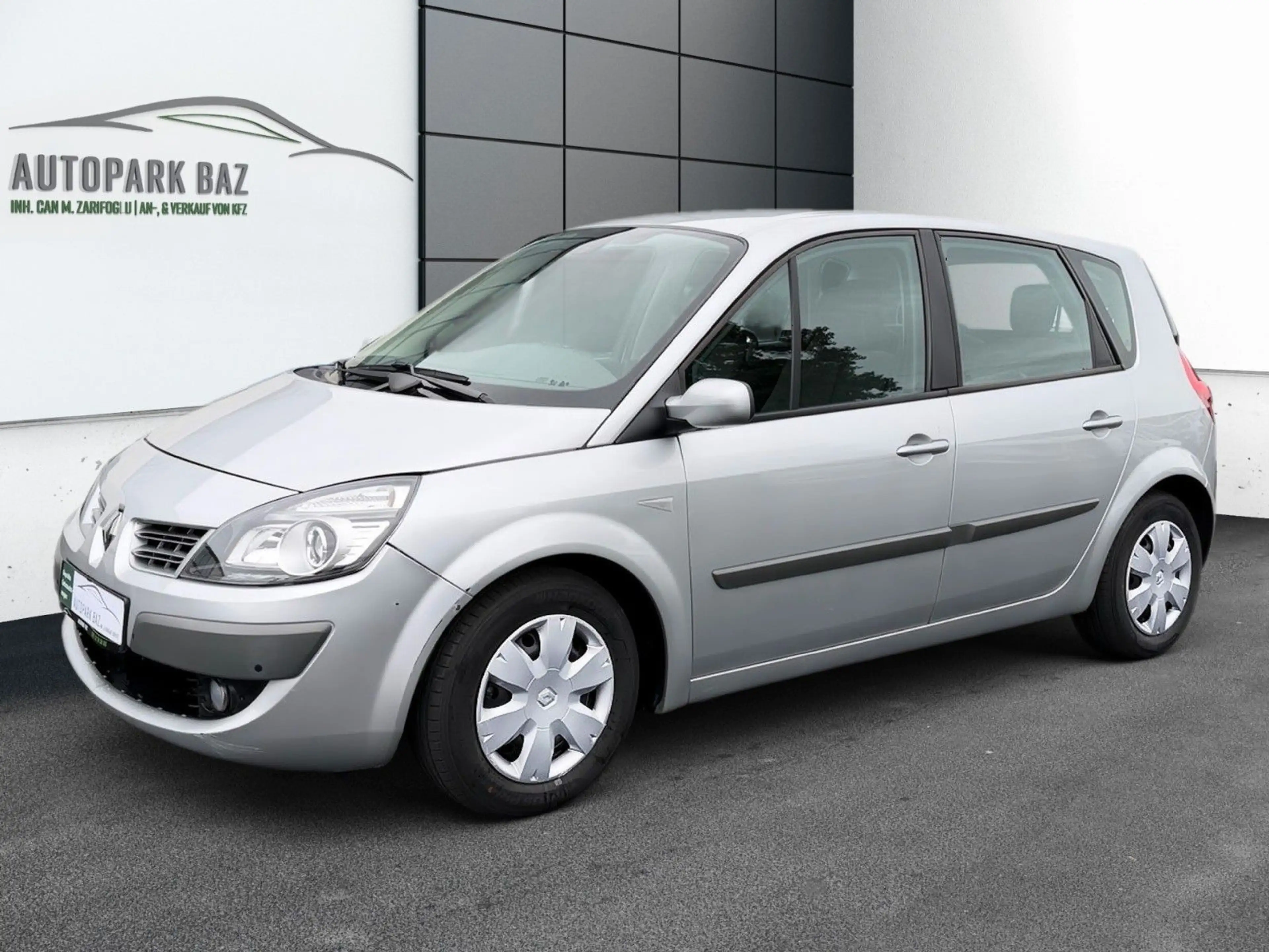 Renault Scenic II Avantage *AUTOMATIK* 1. HAND*PDC*SHZ*