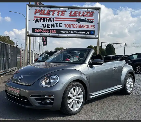 Volkswagen Beetle 1.2TSI DECAPOTABLE/EURO6D/CARPLAY/CAPTEUR:av/ar