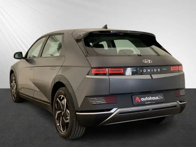 Hyundai Ioniq 5 view 4