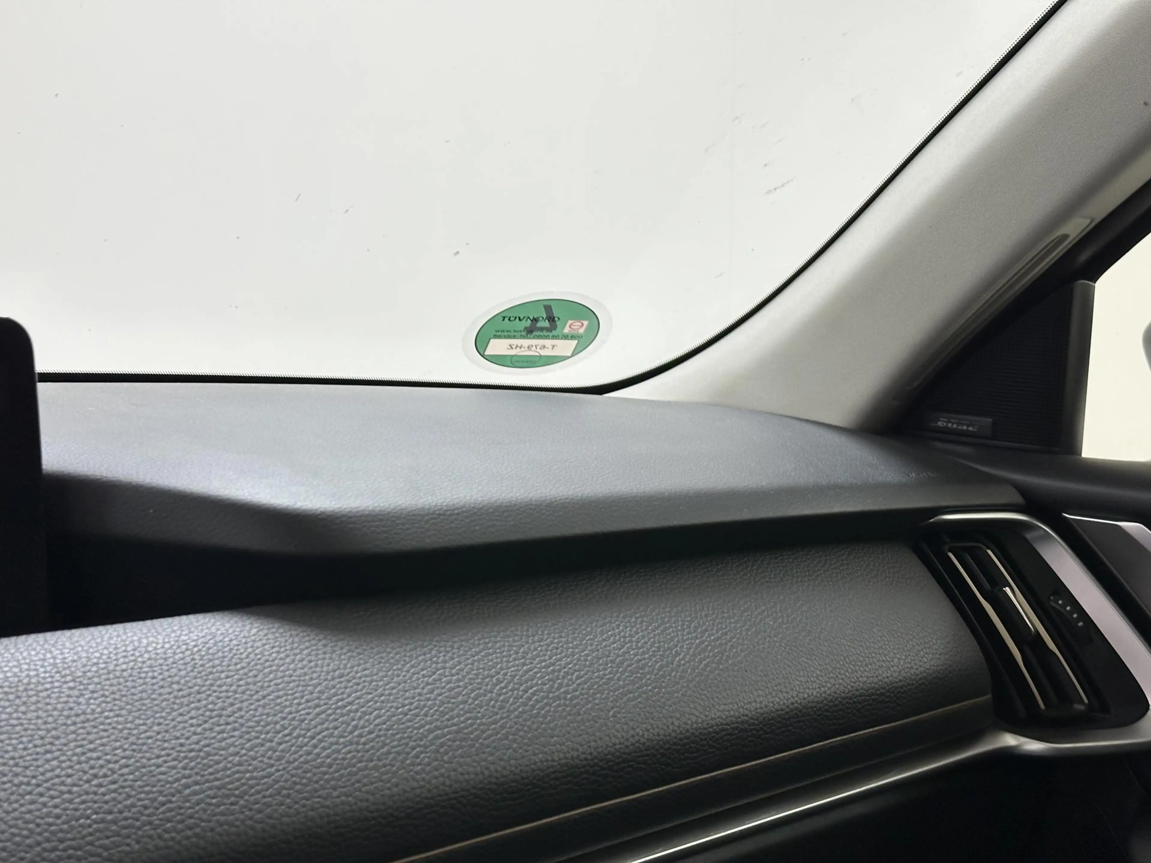 Mazda CX-60 2.5 e-SkyActiv PHEV Takumi ELEKT. WEGKLAPBARE TREK — photo 31