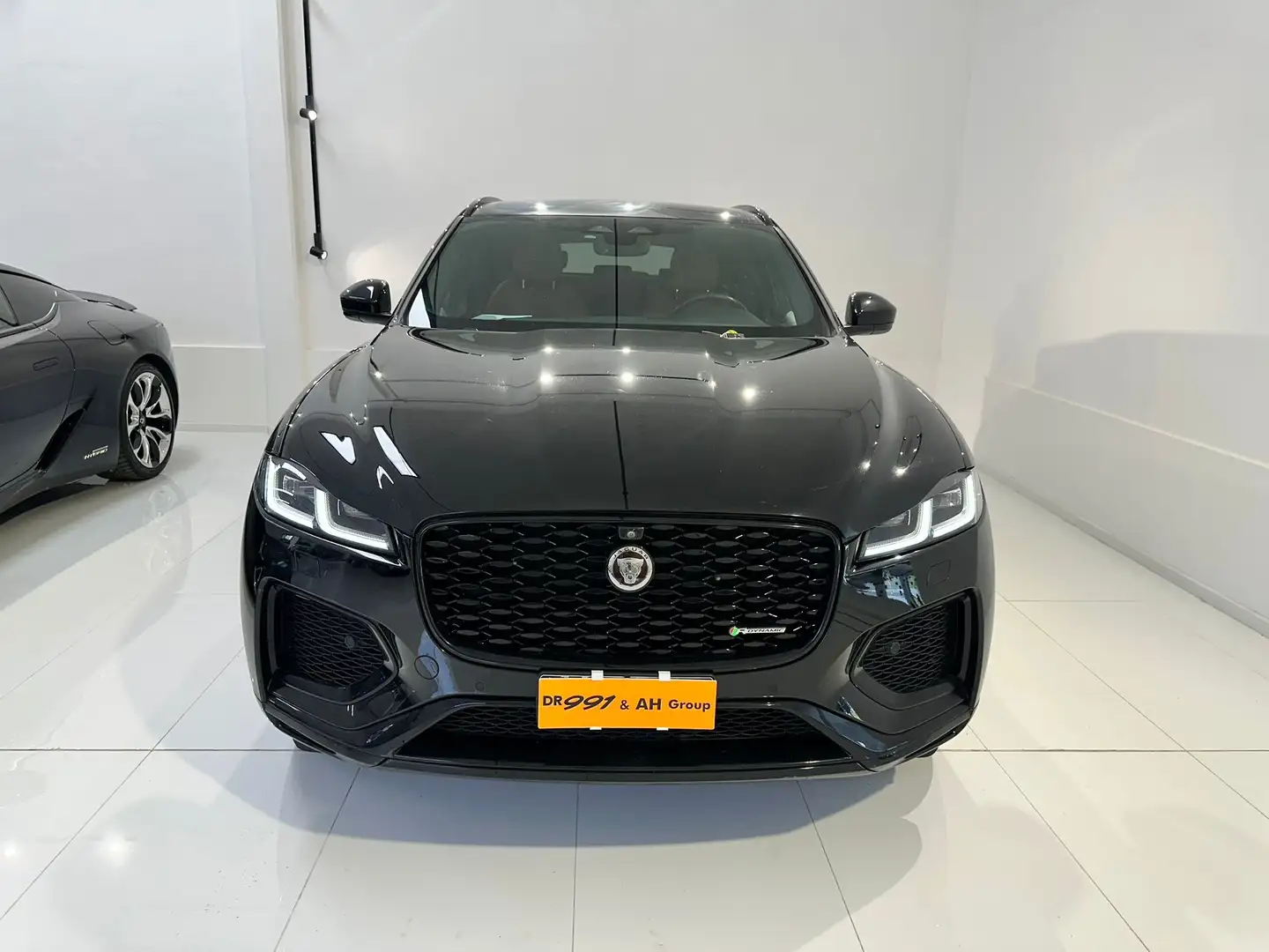 Jaguar F-Pace F-Pace2.0di4mhev R-Dynamic HSE awd 204cv auto IVA Schwarz - 2