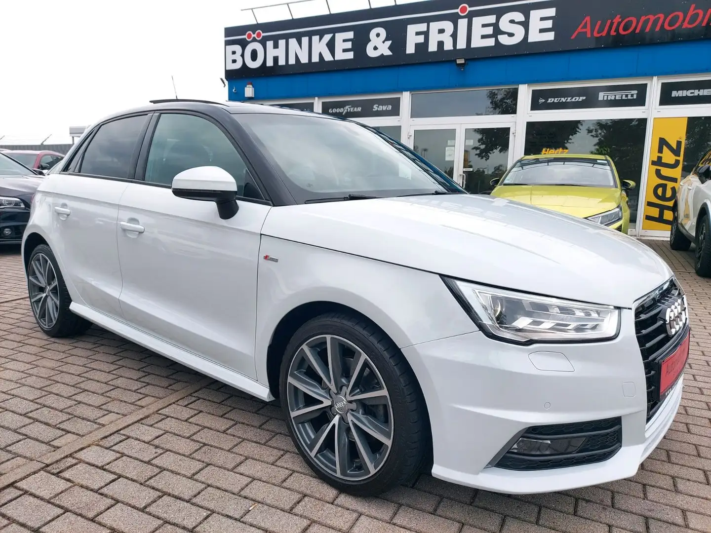 Audi A1 Sportback sport S-Line Pano Bose Xenon DAB Blanc - 1