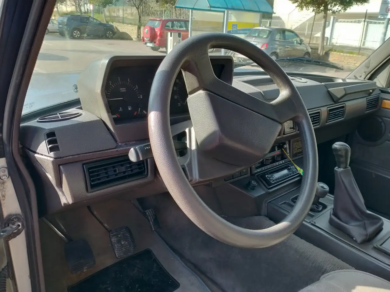Land Rover Range Rover 5p 2.5 td Vogue, foto 4
