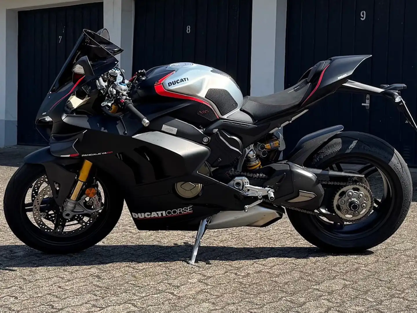 Ducati Panigale V4 S Panigale V4 SP - No. 1053 Schwarz - 2