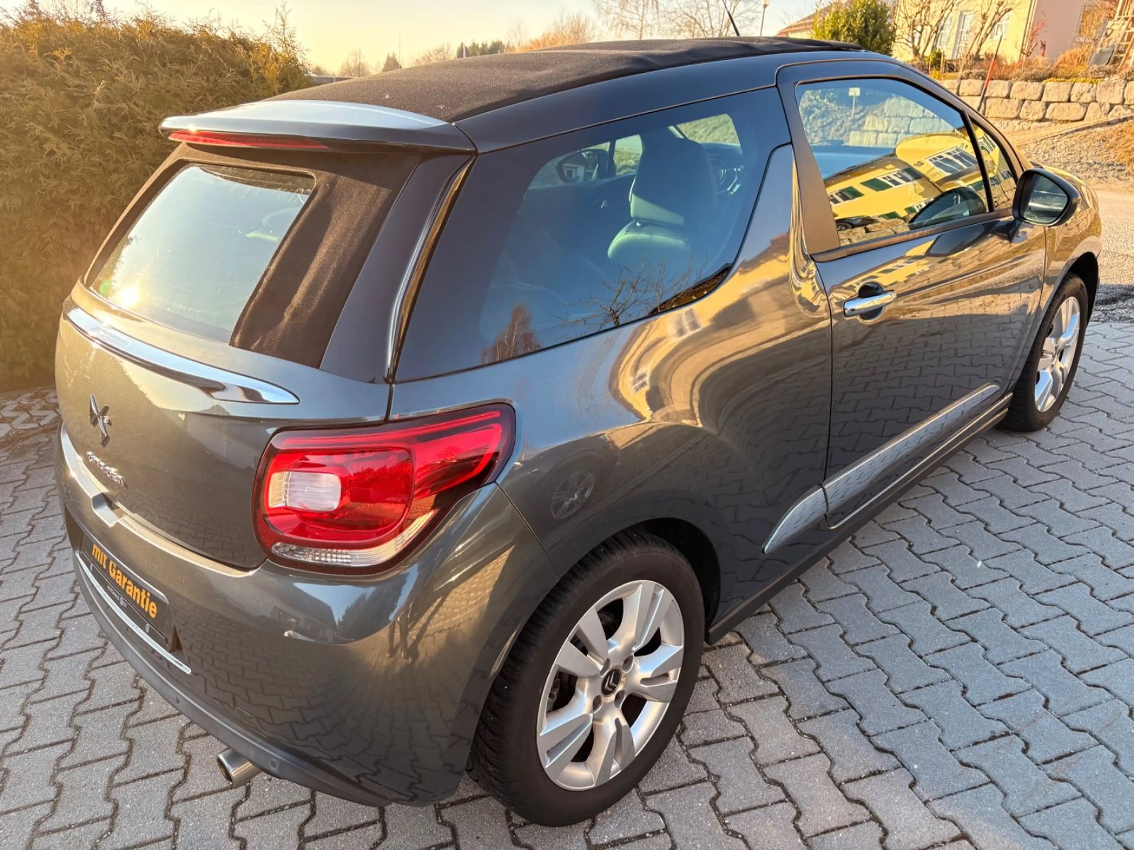 Citroen DS3 Cabrio SoChic — photo 6