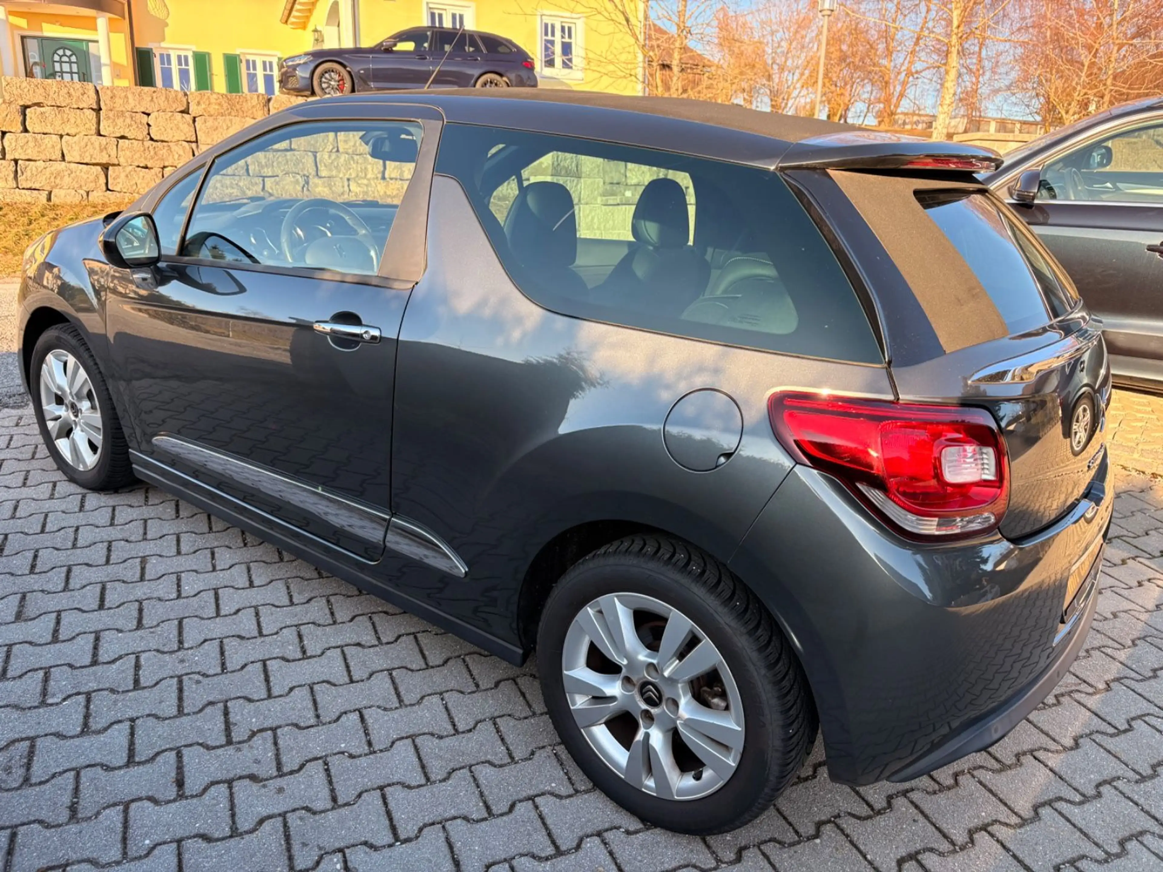 Citroen DS3 Cabrio SoChic — photo 8