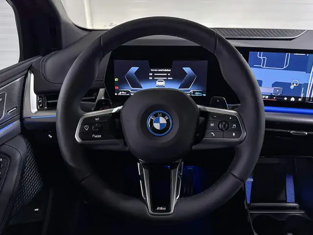 BMW 2 Series view 12