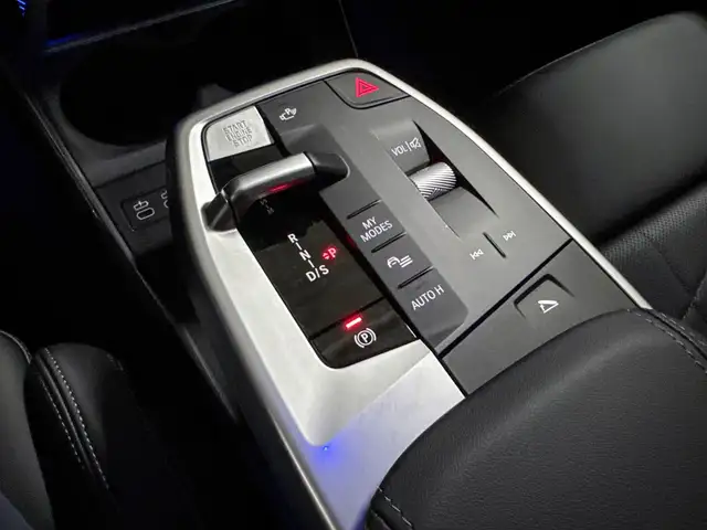 BMW 2 Series view 15