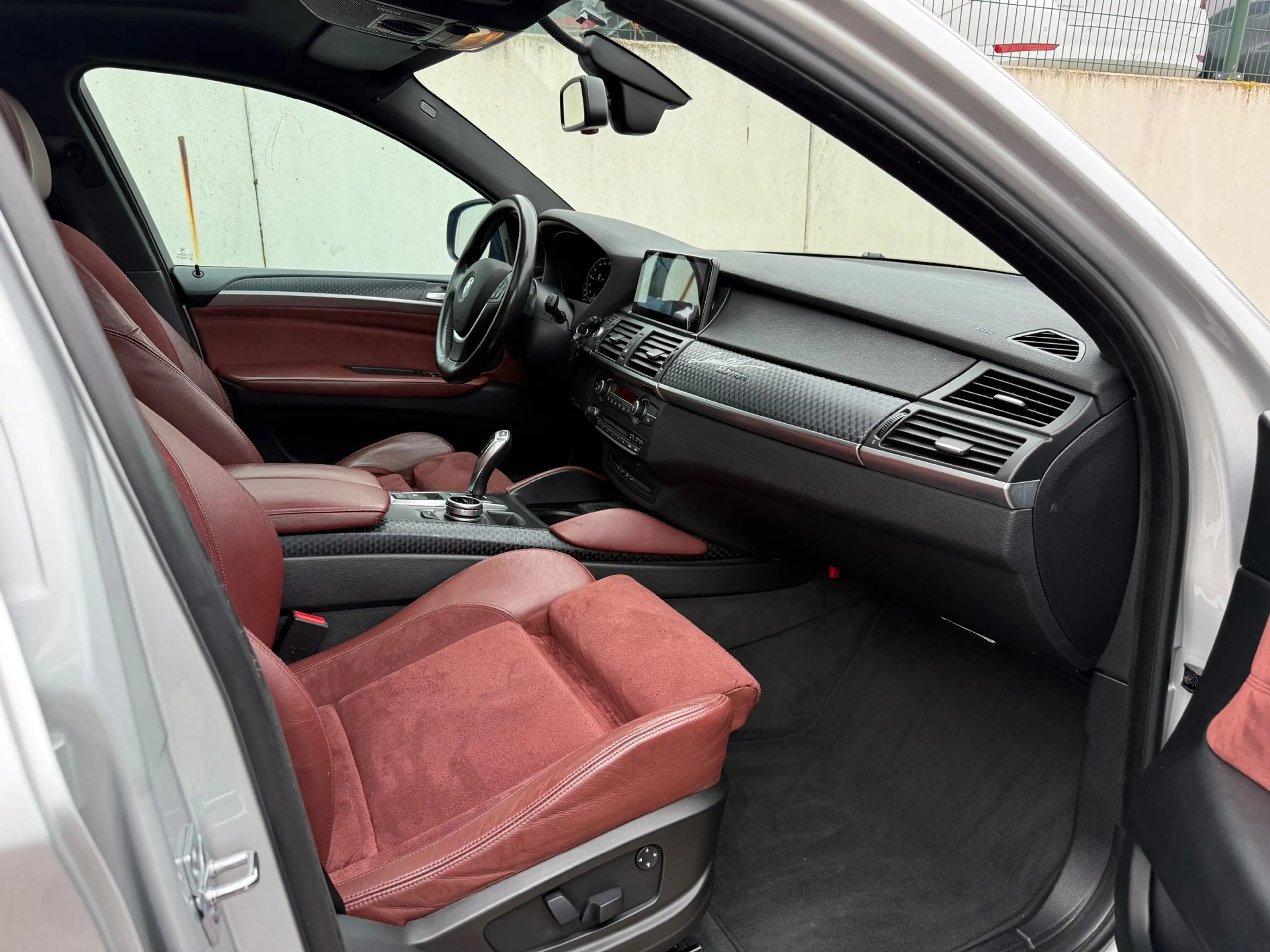 BMW X6 XDrive50i M/V8/408 PK/OPENDAK/LEDER/VIRTUAL/PDC/CA — photo 13