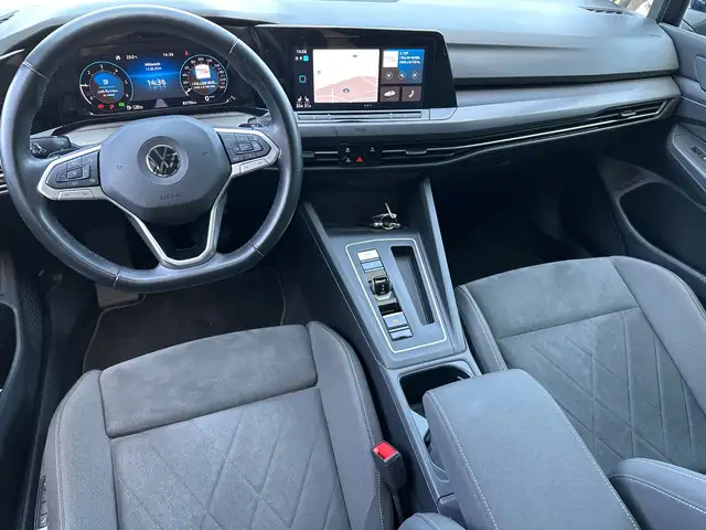 Volkswagen Golf view 10