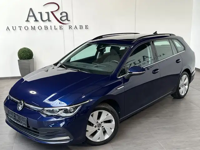 Volkswagen Golf view 2