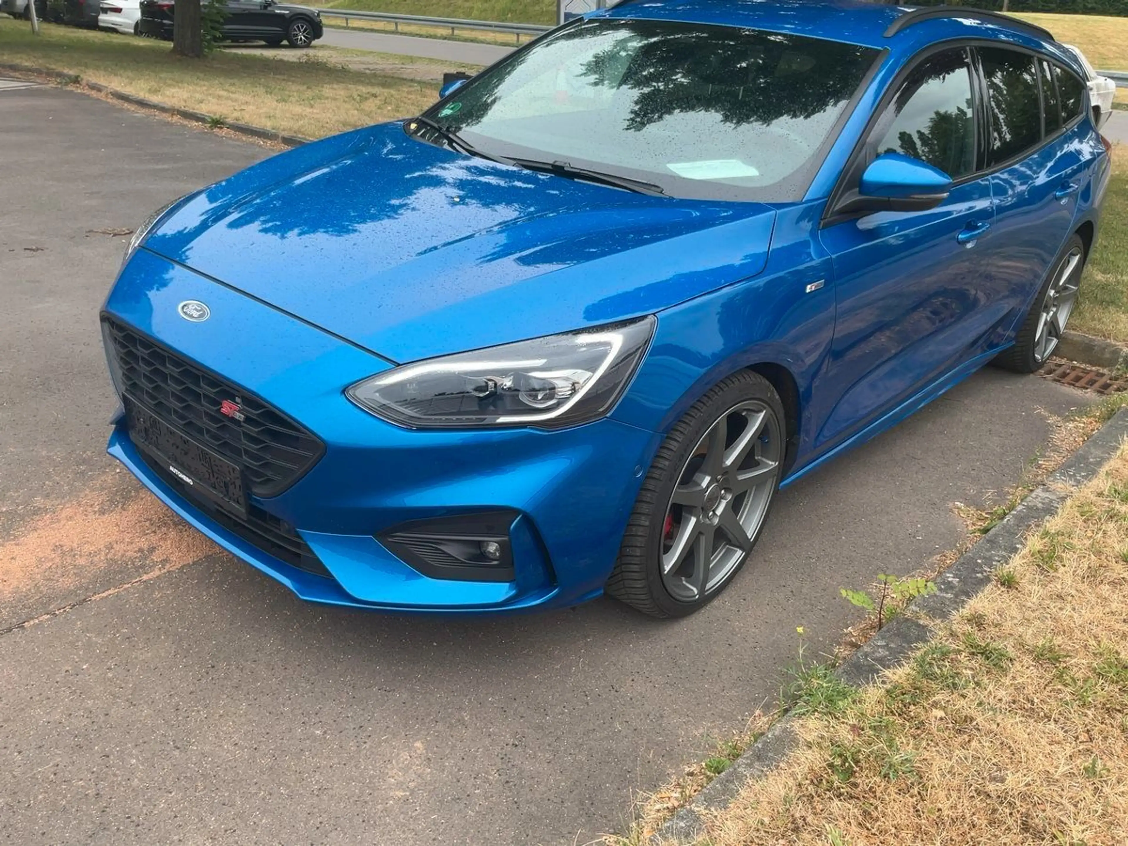 Ford Focus Turnier ST-Line X LED/AHK/Kamera/18"/1Hand — photo 3