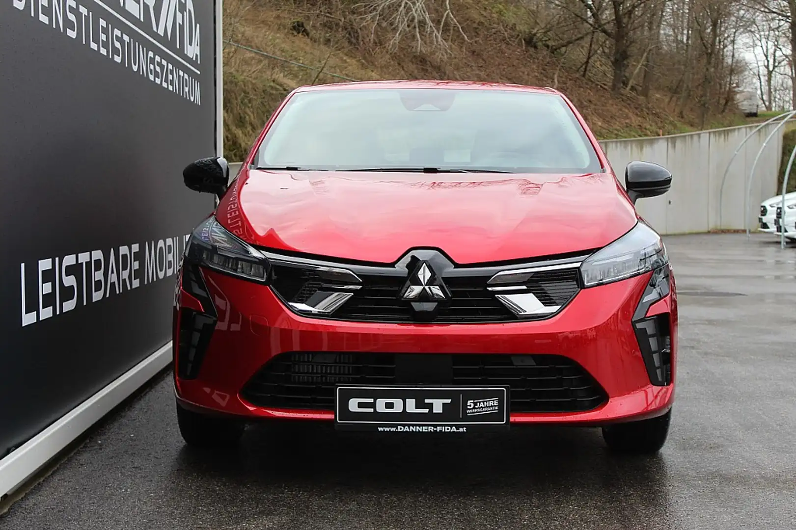 Mitsubishi Colt 67PS Benzin /Schaltgetriebe 1,0 MPI Invite (SOF... Rot - 2