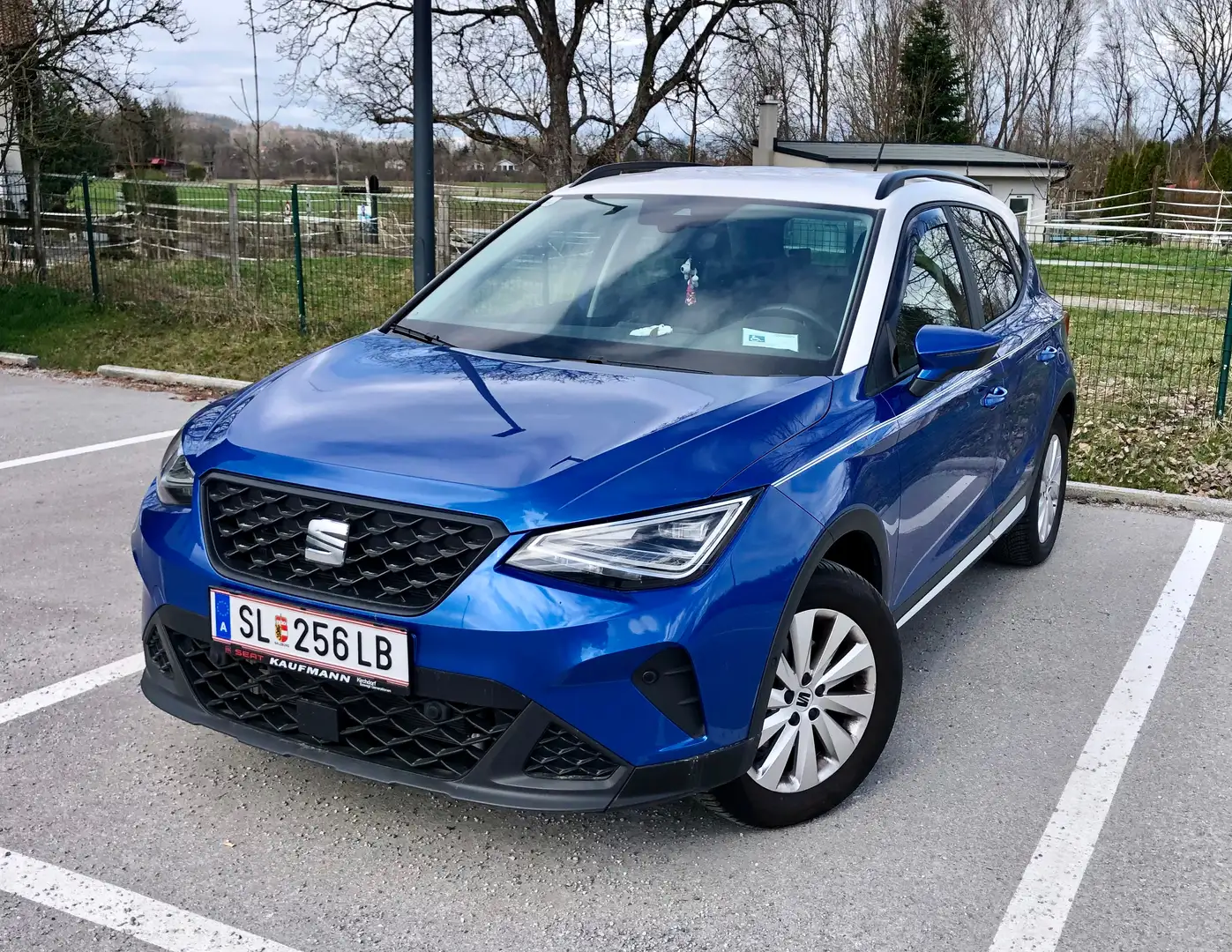 SEAT Arona Arona 1,0 Eco TSI Style DSG Style Blau - 1