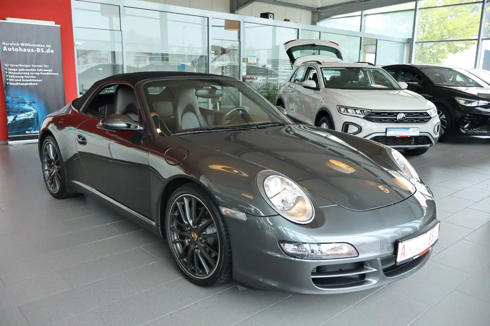Porsche 911 Carrera Cabrio Gris - 2
