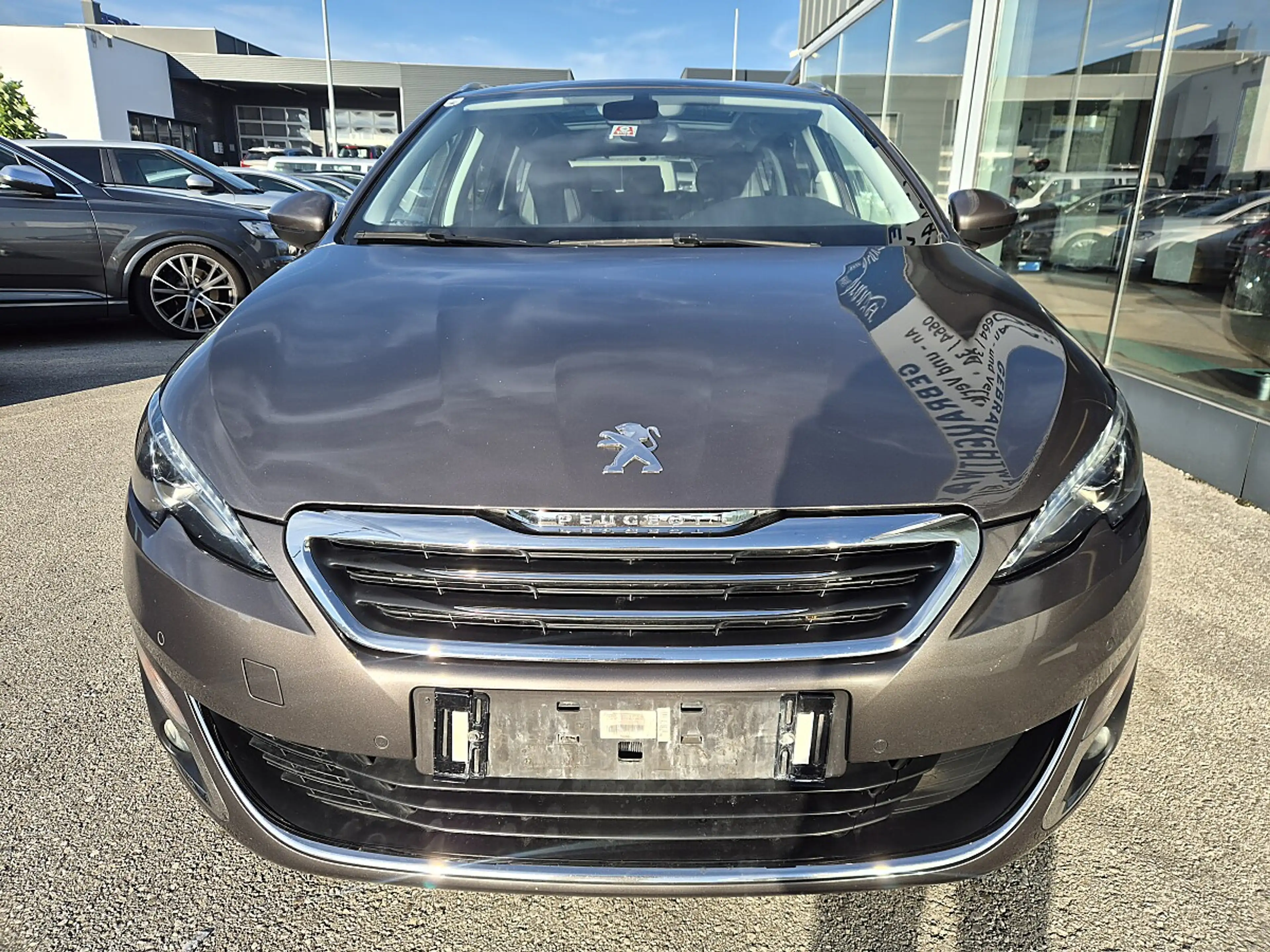 Peugeot 308 SW 1,6 e-HDi 115 FAP Allure 17" Felgen — photo 3