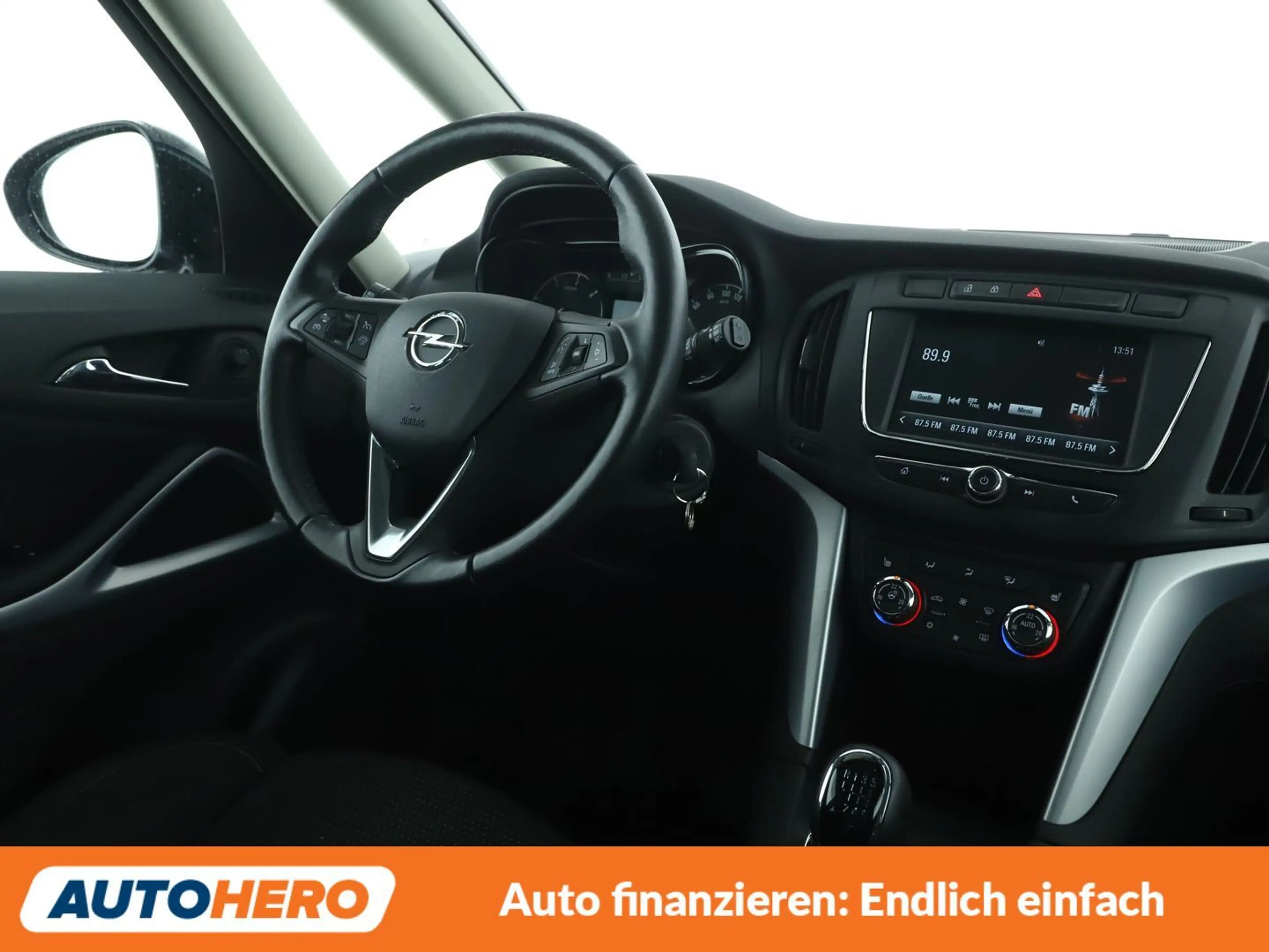 Opel Zafira Tourer 2.0 CDTI Innovation Start/Stop*7-SITZER*NAVI*LED* — photo 13