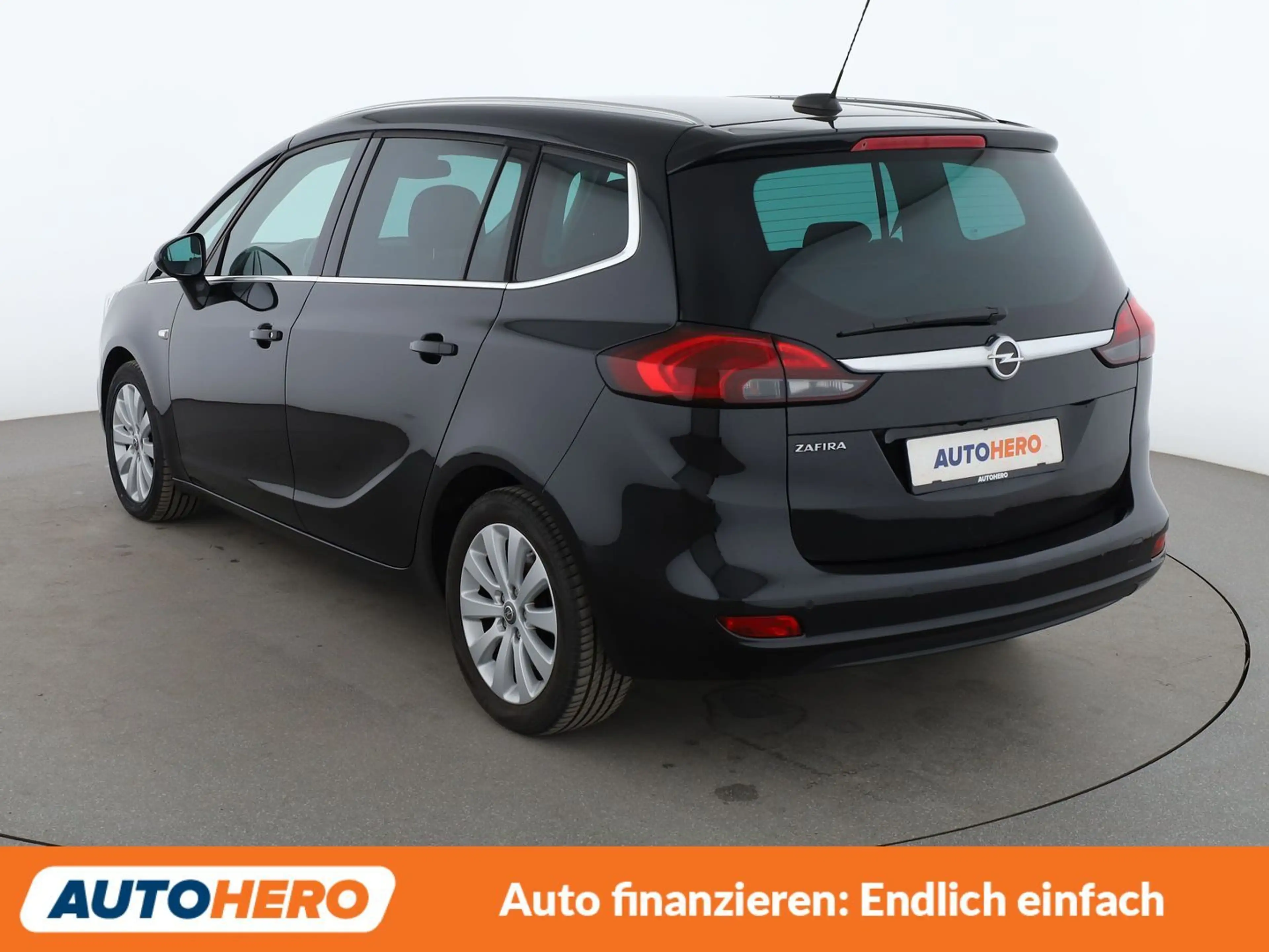 Opel Zafira Tourer 2.0 CDTI Innovation Start/Stop*7-SITZER*NAVI*LED* — photo 4