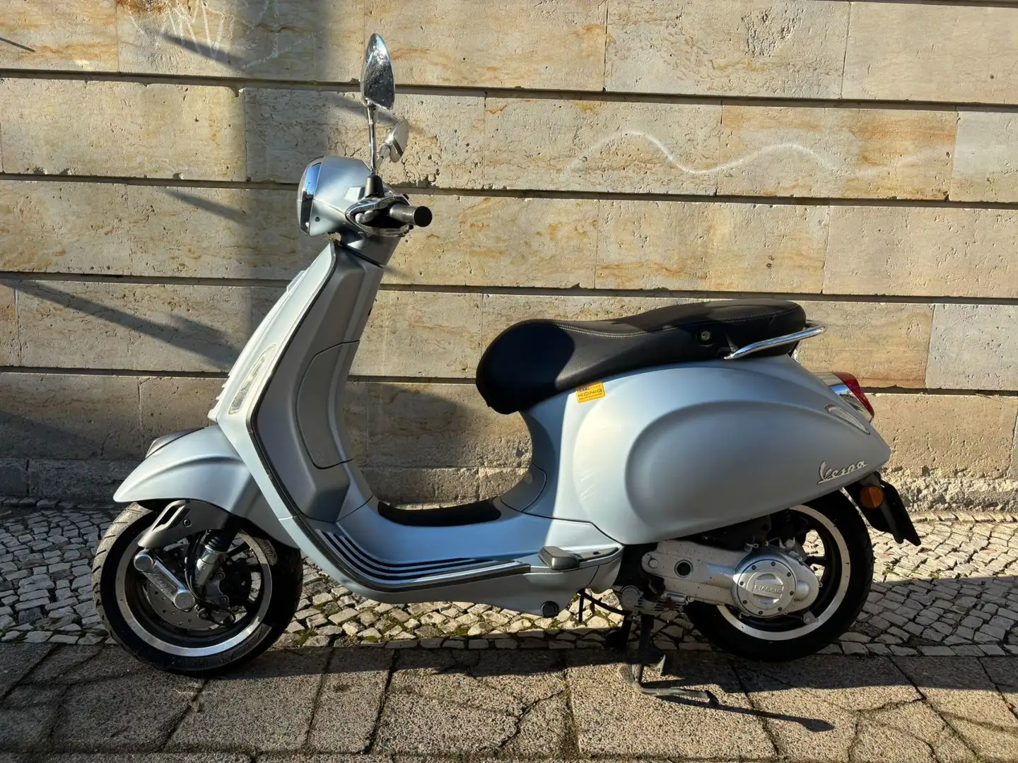 Vespa Primavera S 50 fahrbar ab 15 Jahre Grijs - 2