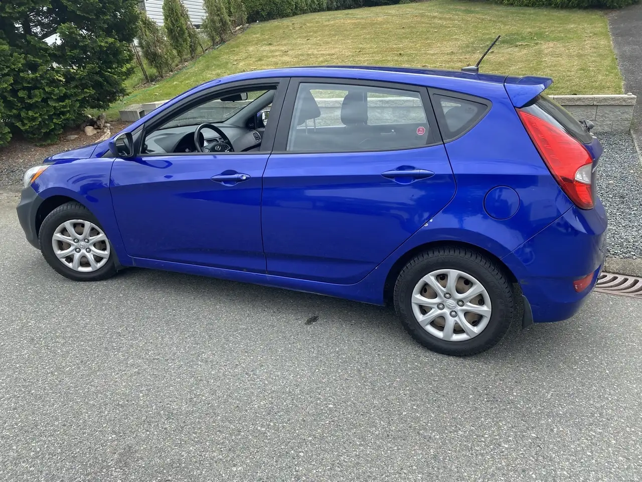 Hyundai ACCENT снимка Hyundai ACCENT