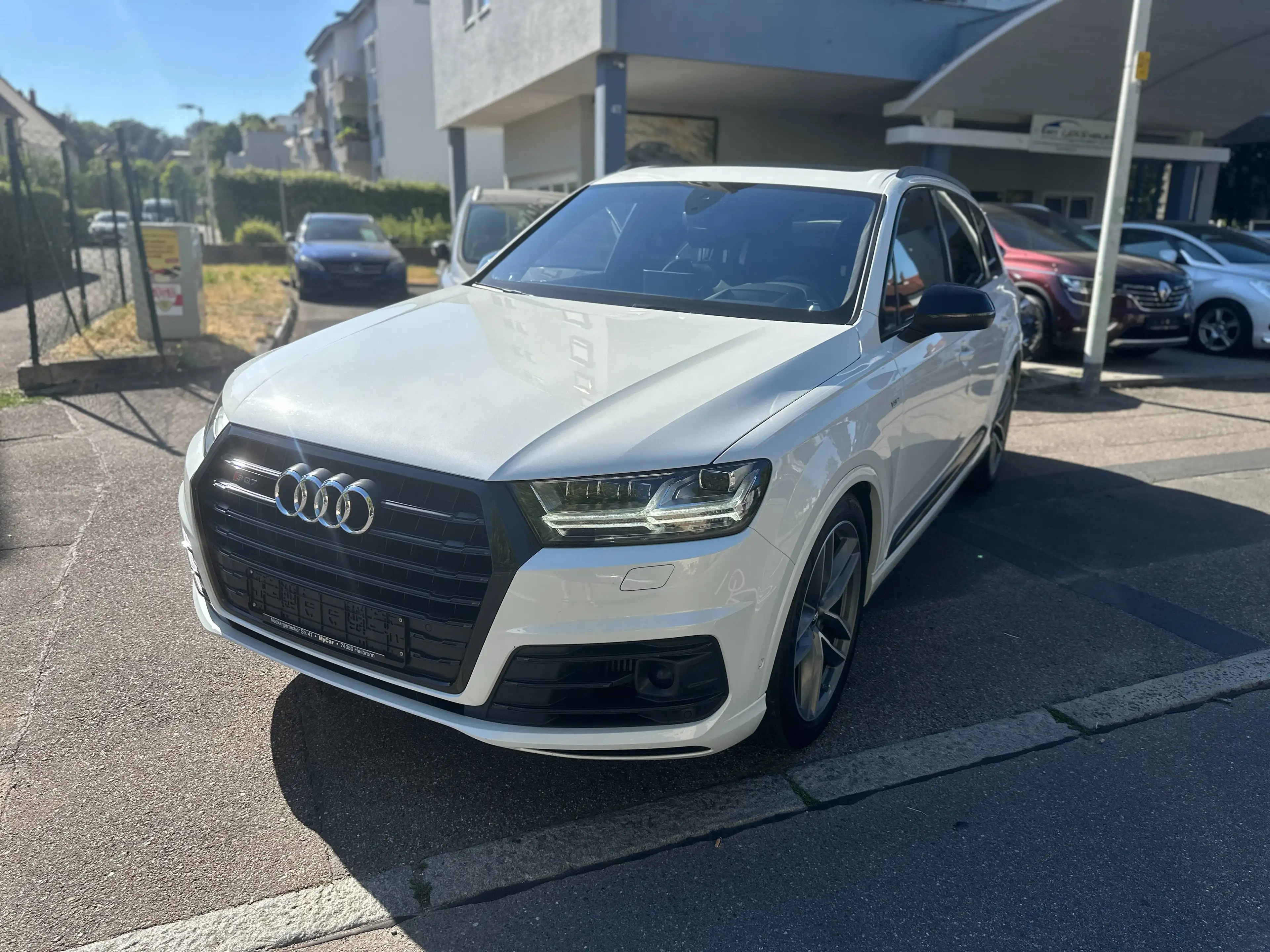 Audi SQ7 4.0 TDI quattro Exclusive Ceramic Bremse 7-Sitzer B&O Nachtsicht Pano Kamera