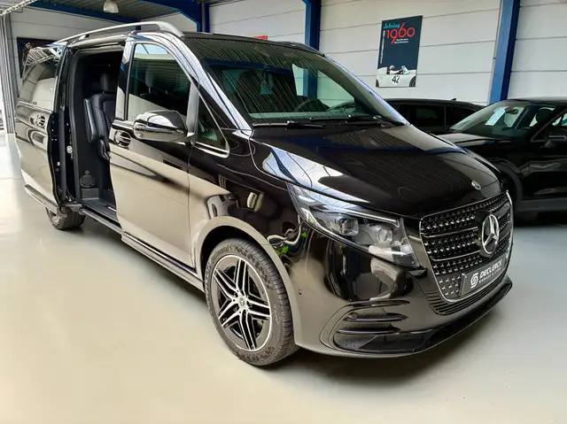 Mercedes-Benz V 250