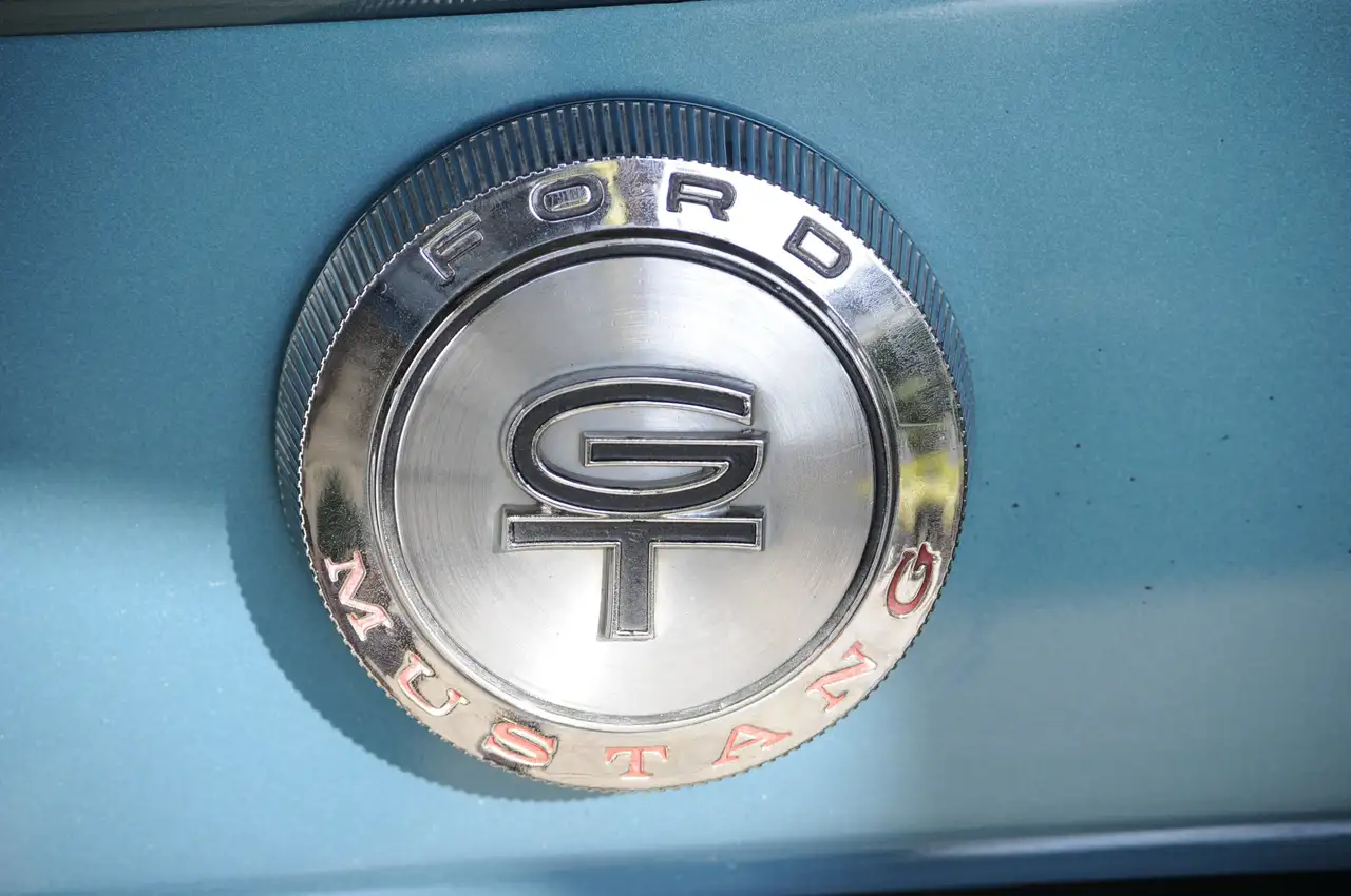 Ford Mustang Fastback GT, foto 6