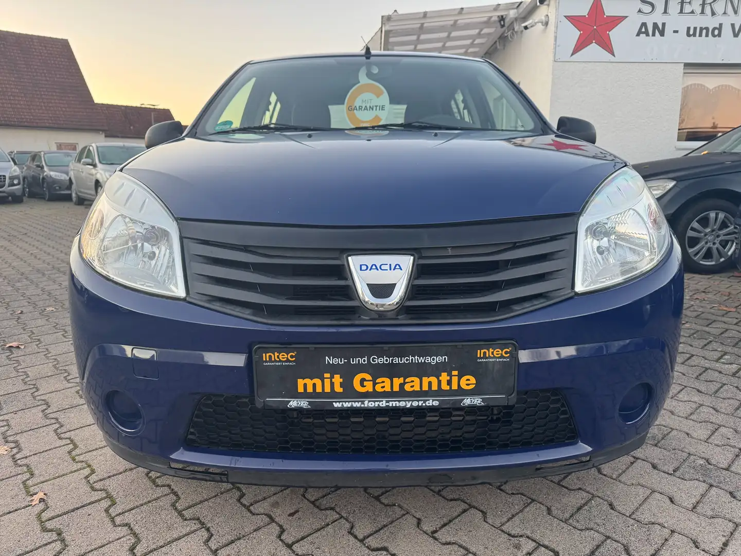 Dacia Sandero Basis*Top Zustand*Garantie*TÜV Neu Bleu - 2