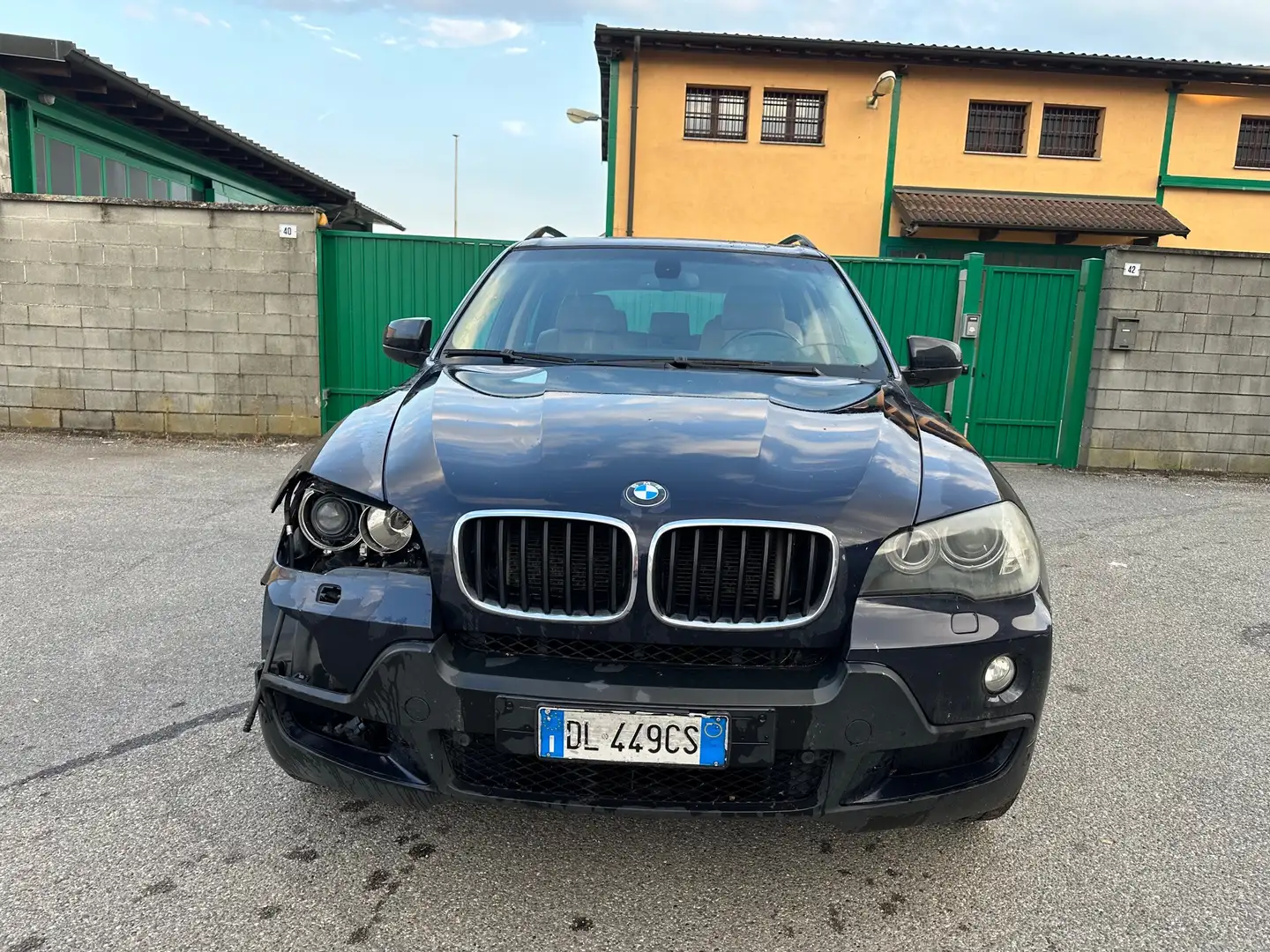 BMW X5 xdrive30i (3.0si) Attiva auto gira a 5 cilindri - 1