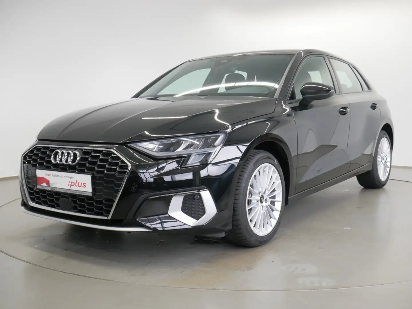 Audi A3 Sportback 35 TFSI advanced PDC GRA SHZ Schwarz - 2