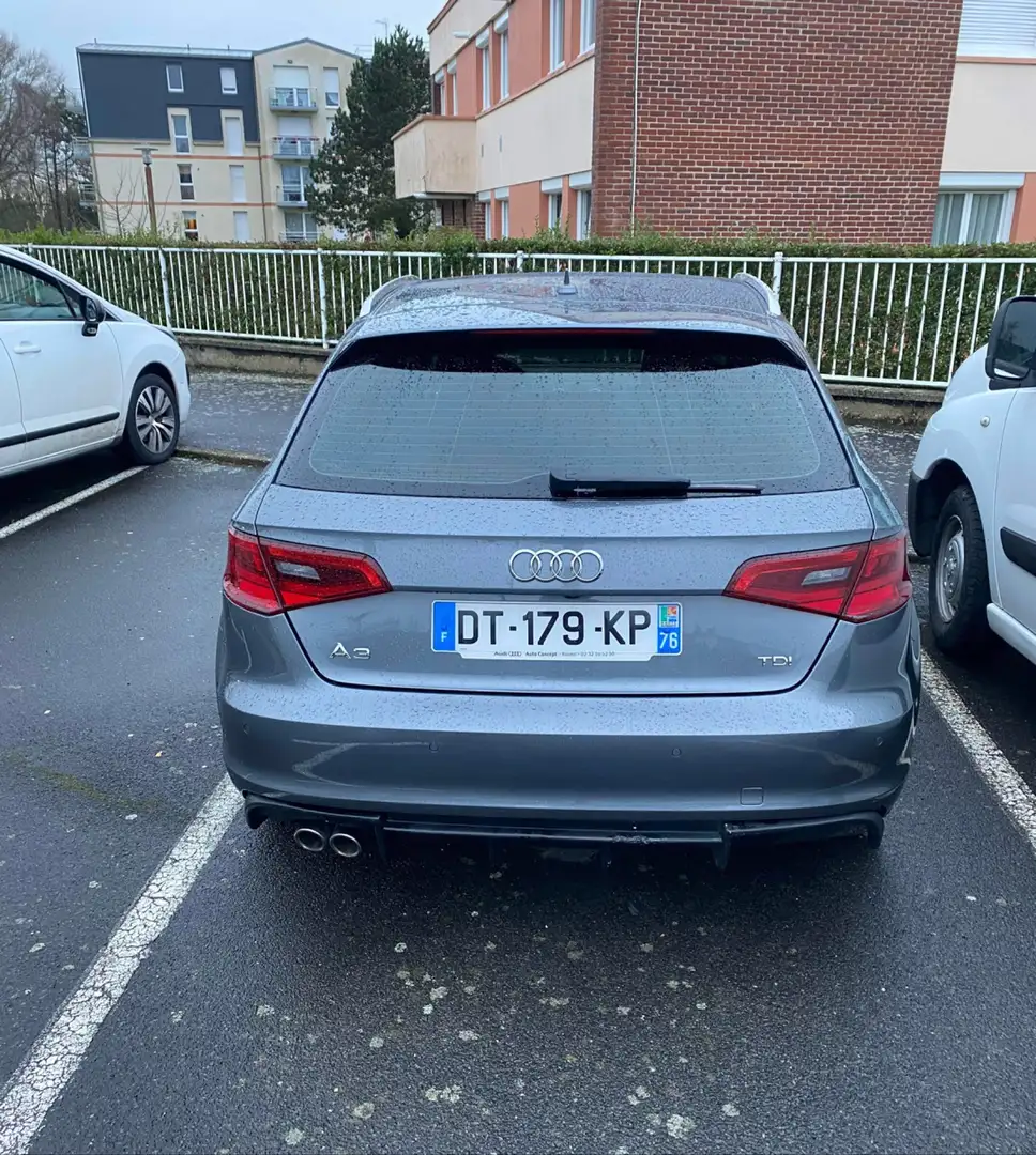 Audi A3 SportBack 2.0 TDI S Line S-Tronic A - 2