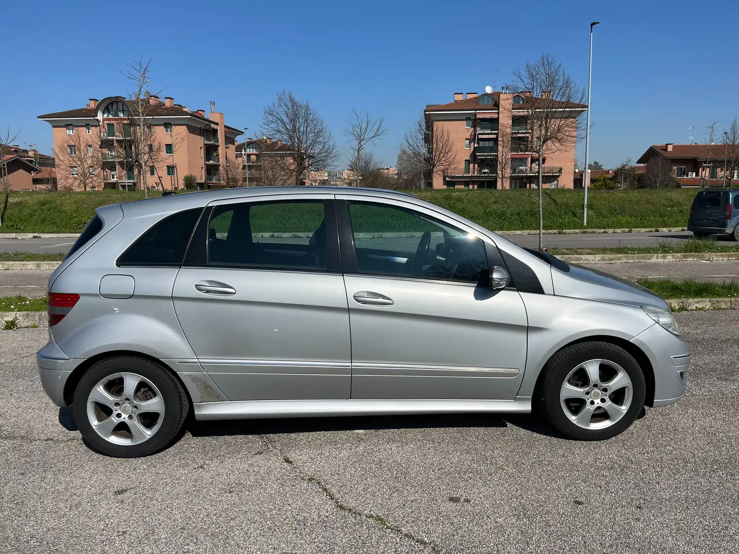 Mercedes-Benz B 150 B 150 Chrome Argintiu - 1