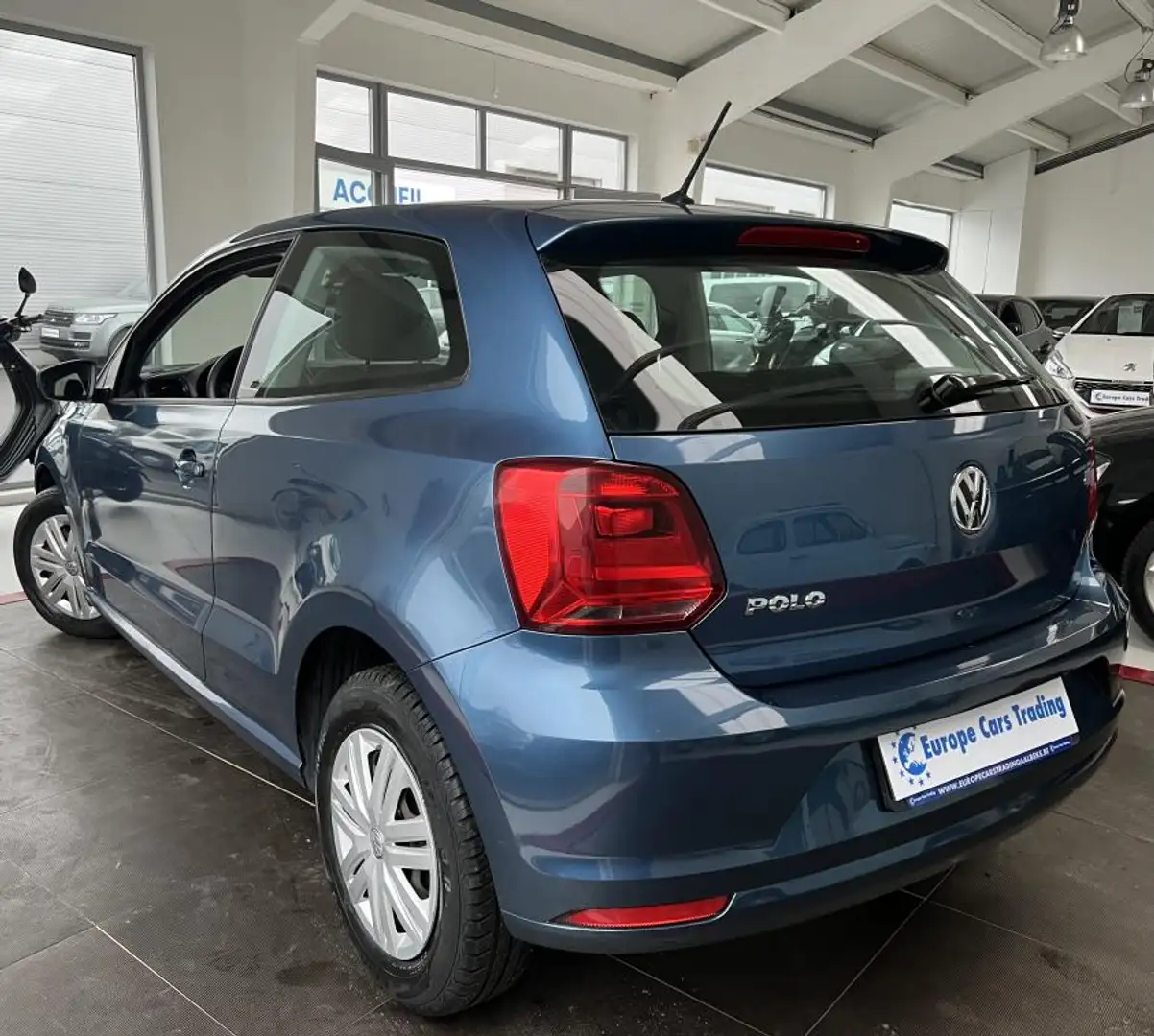 Volkswagen Polo 1.0 i 60CH 1ÈRE MAIN GAR 12M Blau - 2