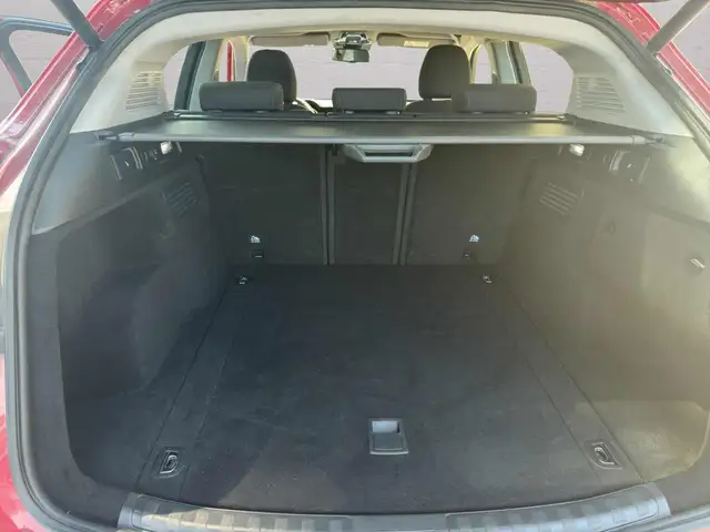 Alfa Romeo Stelvio view 14