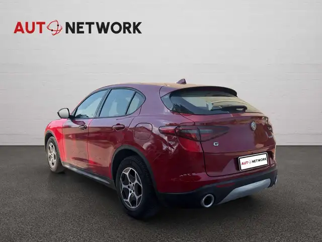 Alfa Romeo Stelvio view 2