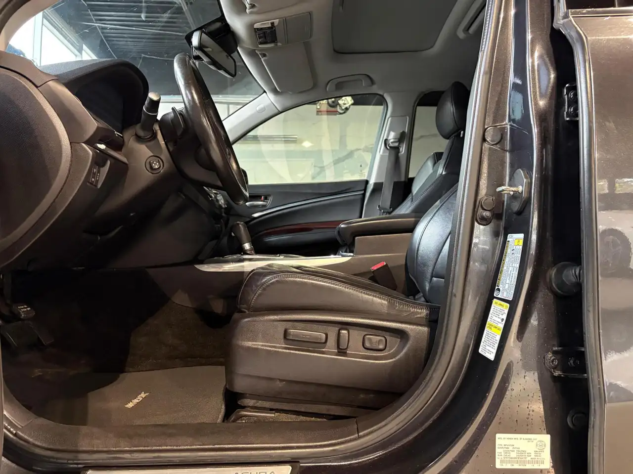 Acura MDX снимка Acura MDX