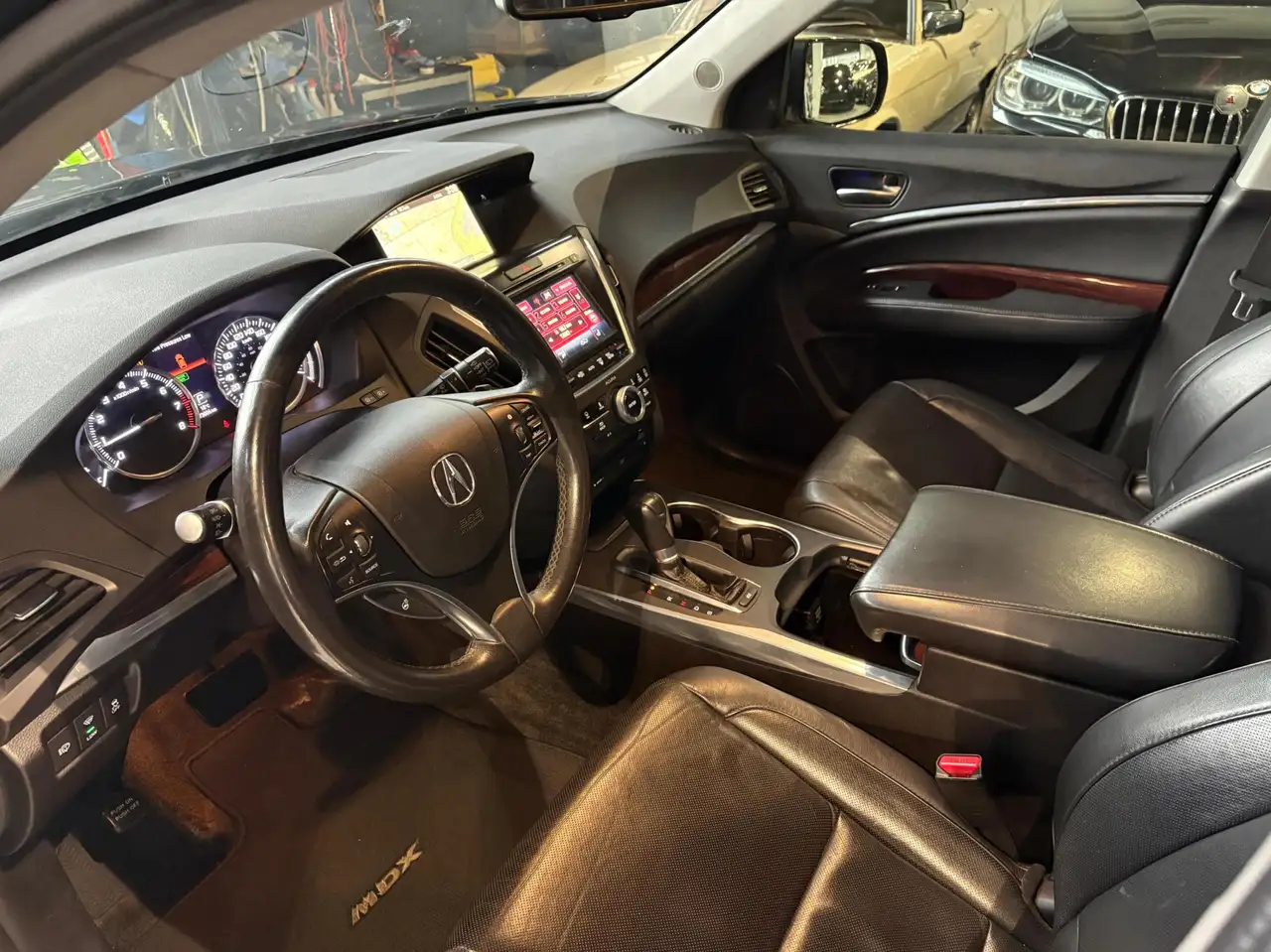 Acura MDX снимка Acura MDX