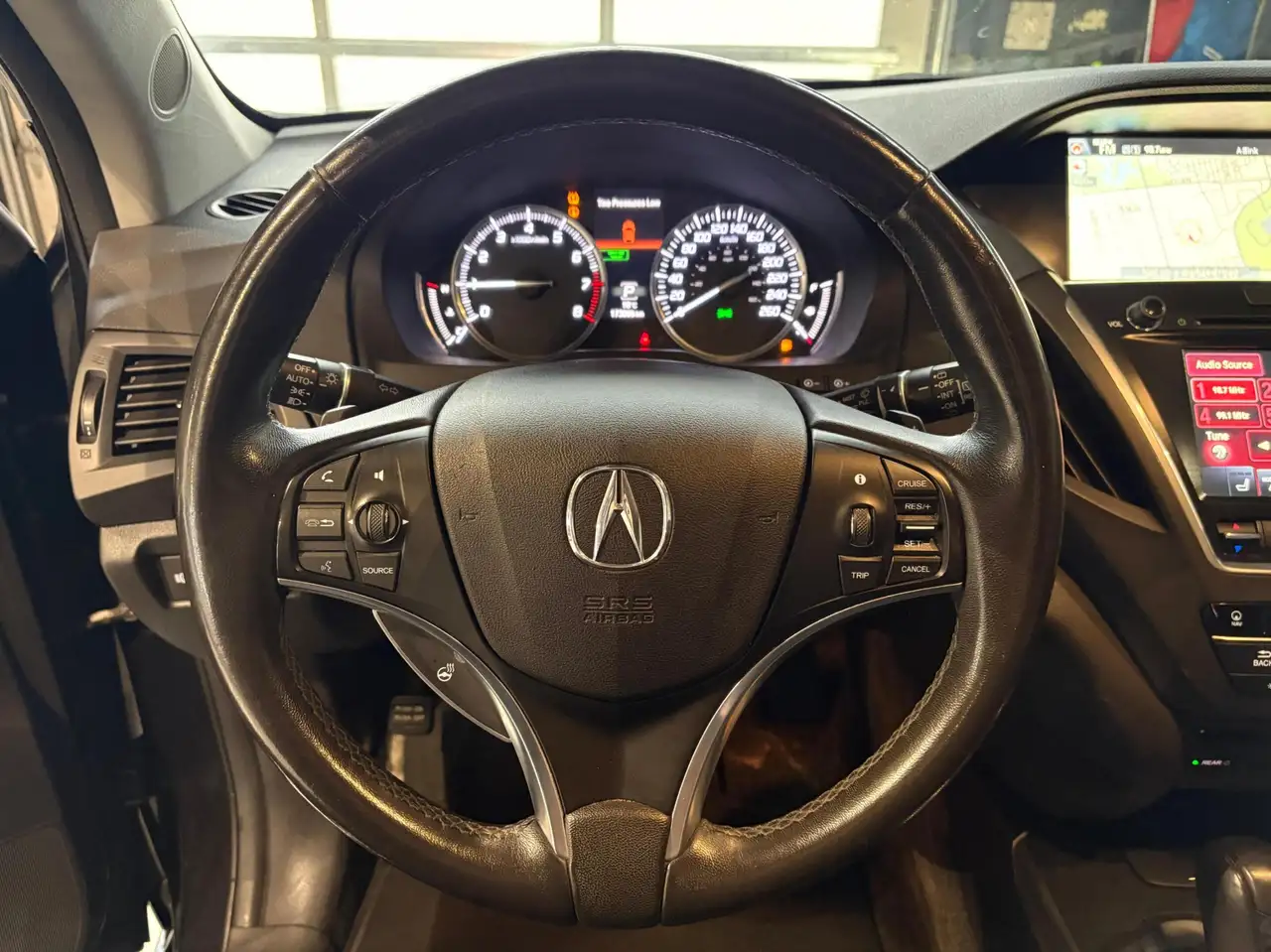 Acura MDX снимка Acura MDX