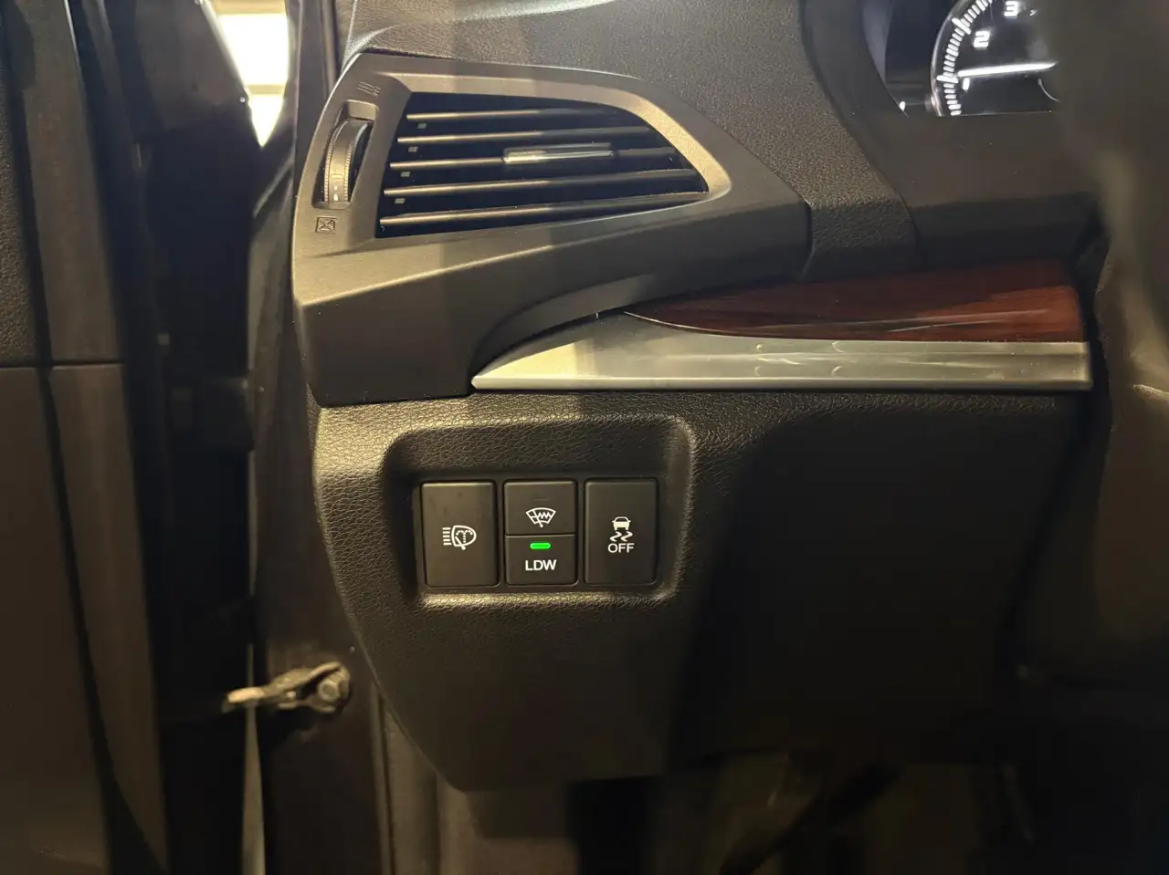 Acura MDX снимка Acura MDX