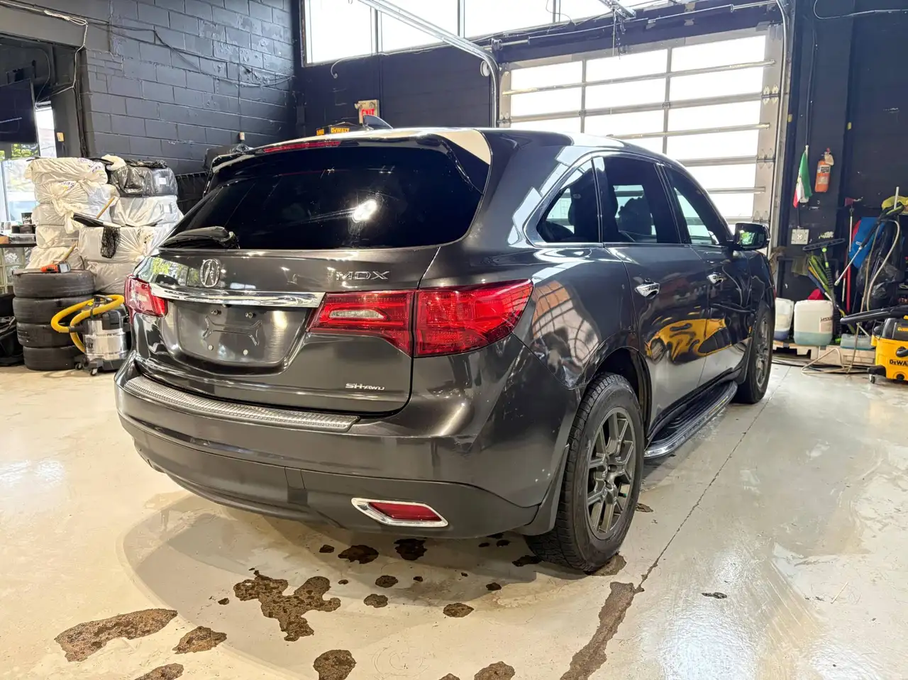 Acura MDX снимка Acura MDX