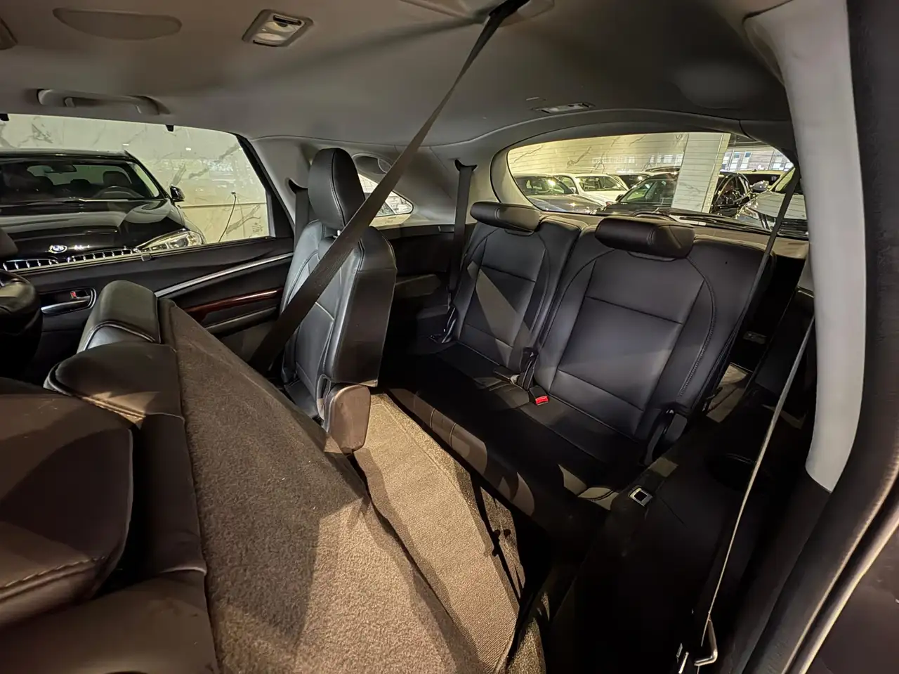 Acura MDX снимка Acura MDX