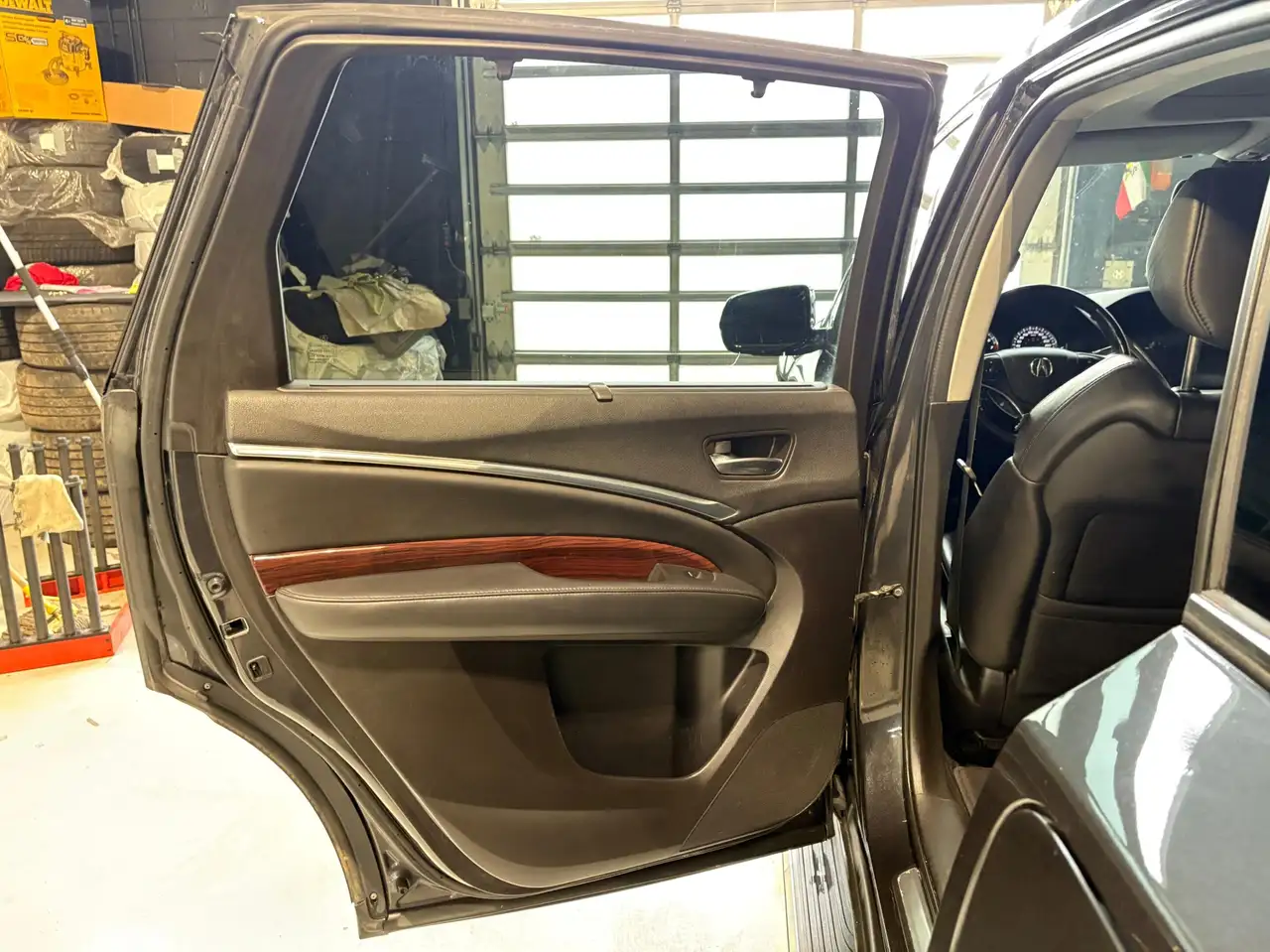 Acura MDX снимка Acura MDX