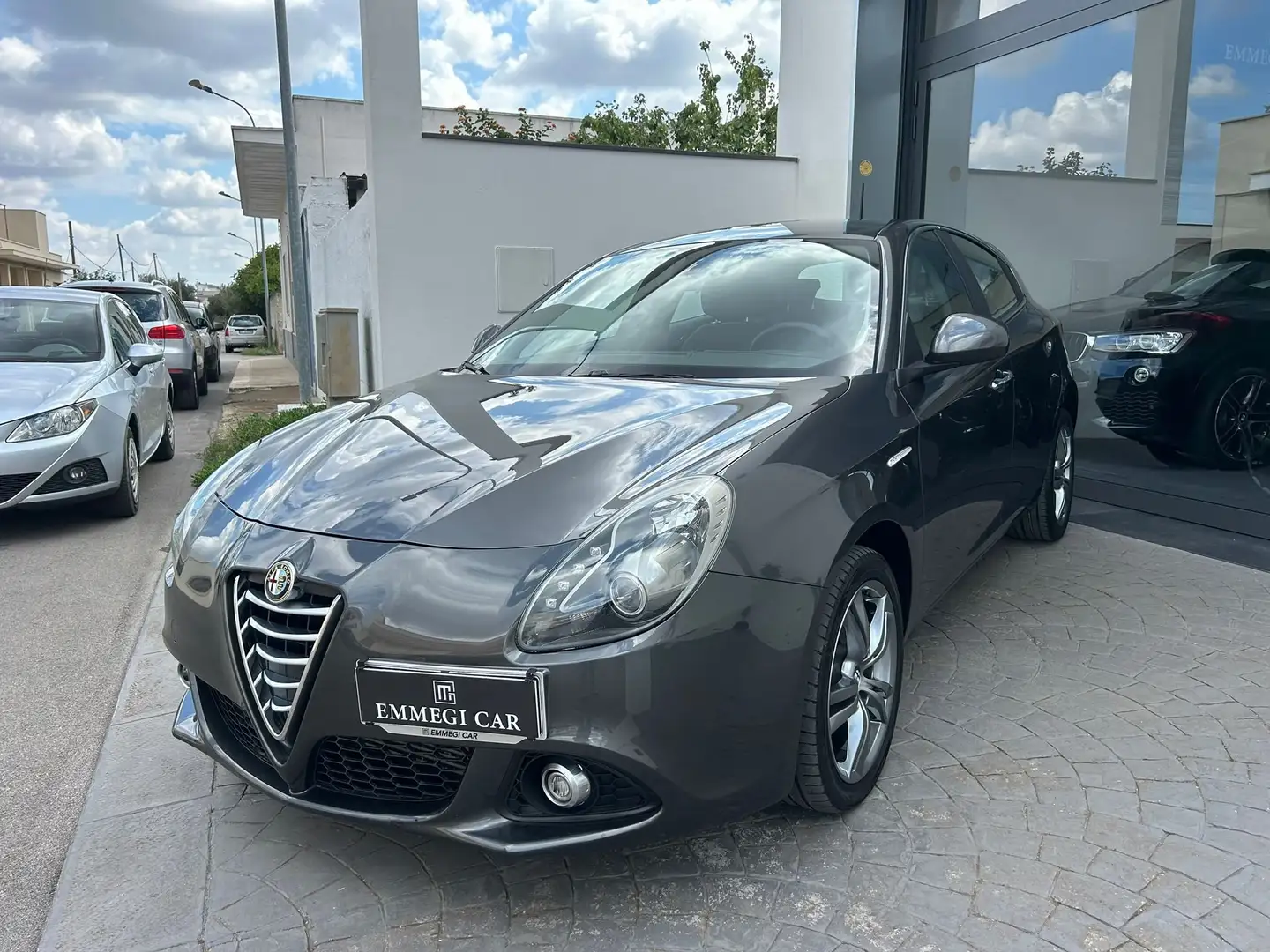 Alfa Romeo Giulietta 1.6 MJ 105Cv DISTINCTIVE-2014 Gris - 2